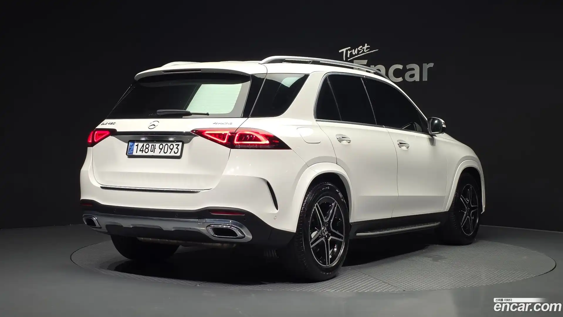 GLE-Class Mercedes-Benz 2019.11-OUTER-002