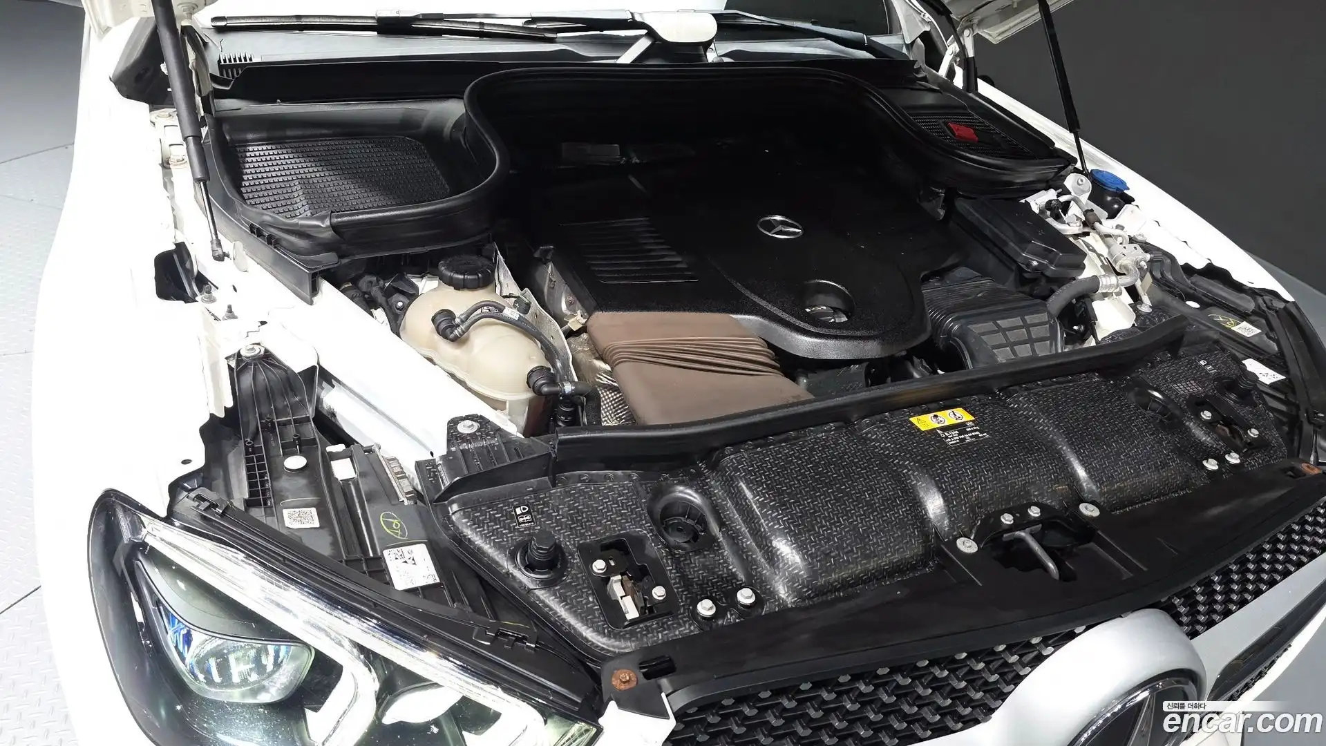 GLE-Class Mercedes-Benz 2019.11-OUTER-006