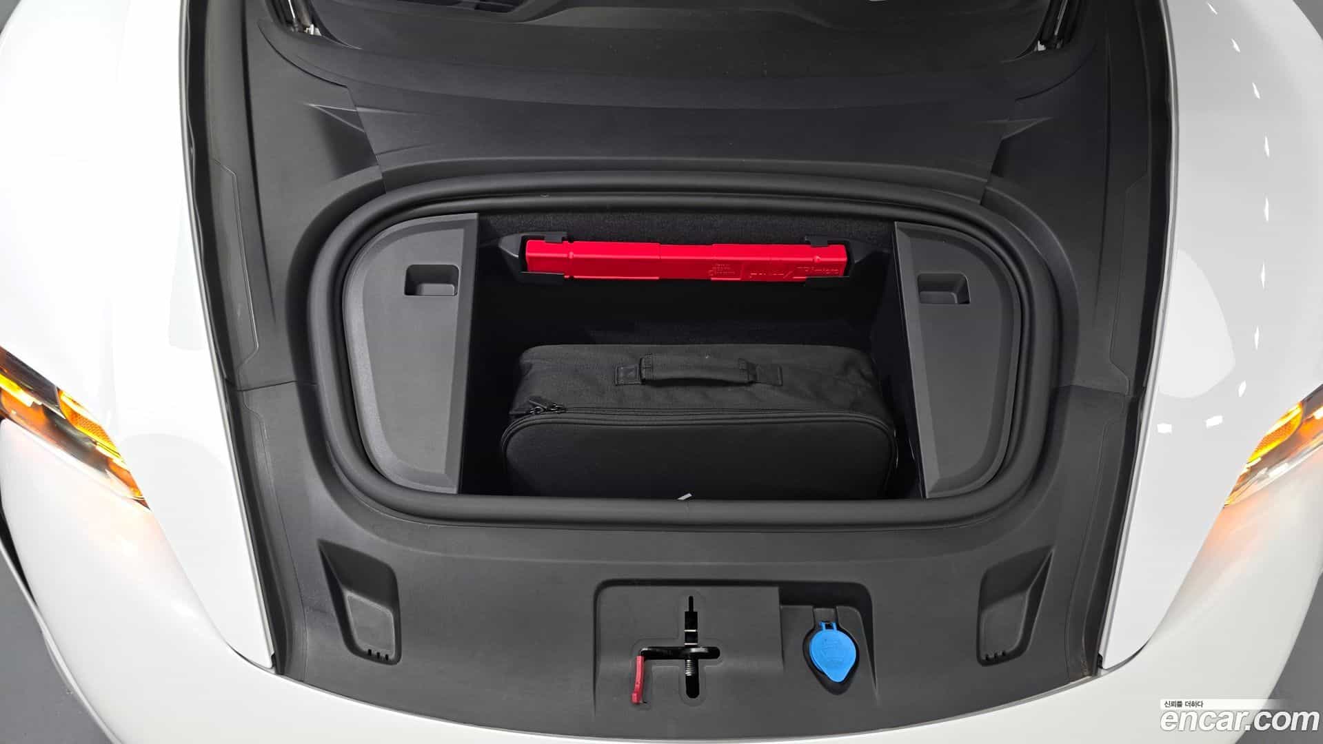 Taycan Porsche 2022.3-OUTER-006