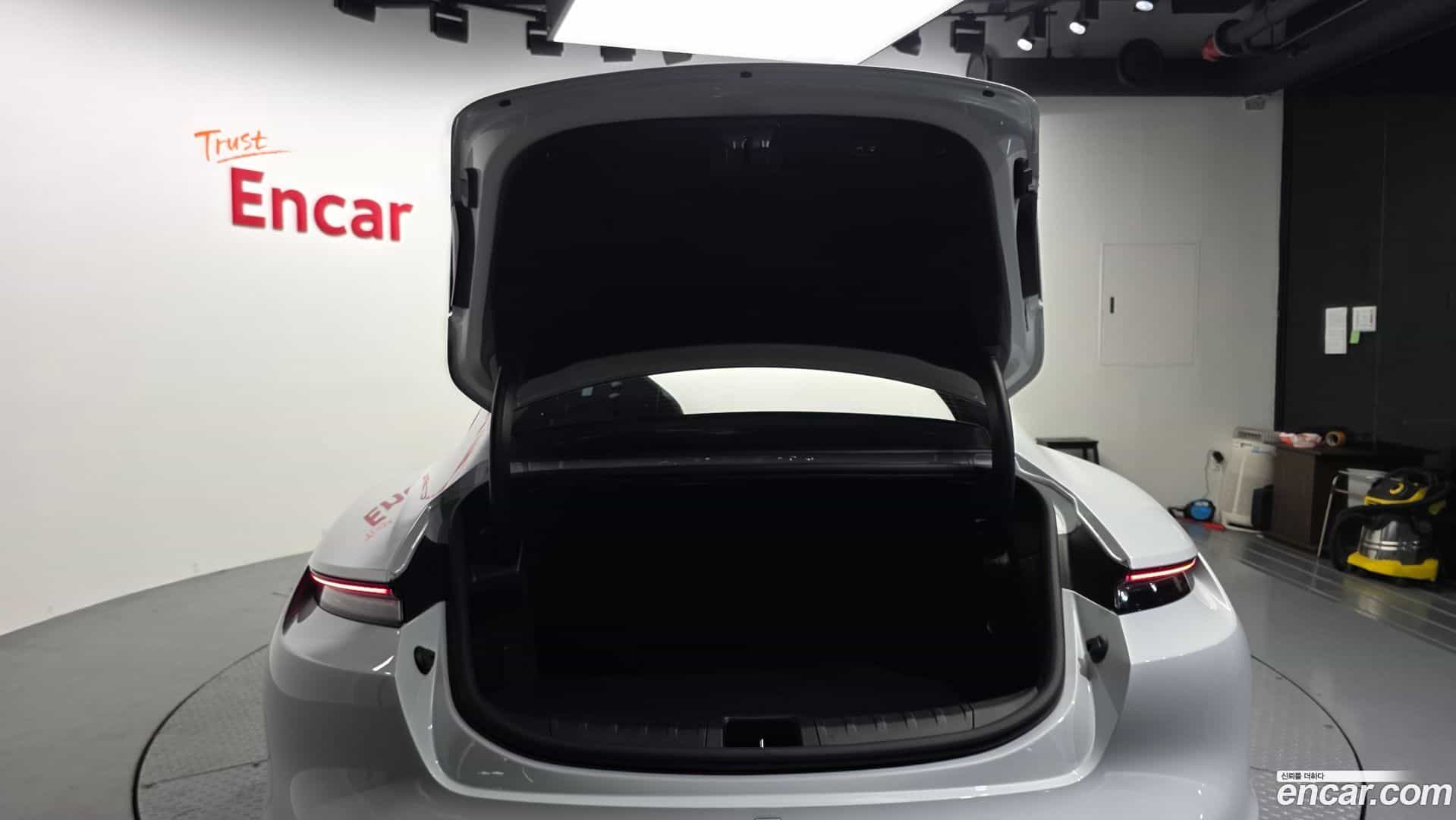 Taycan Porsche 2022.3-OPTION-046
