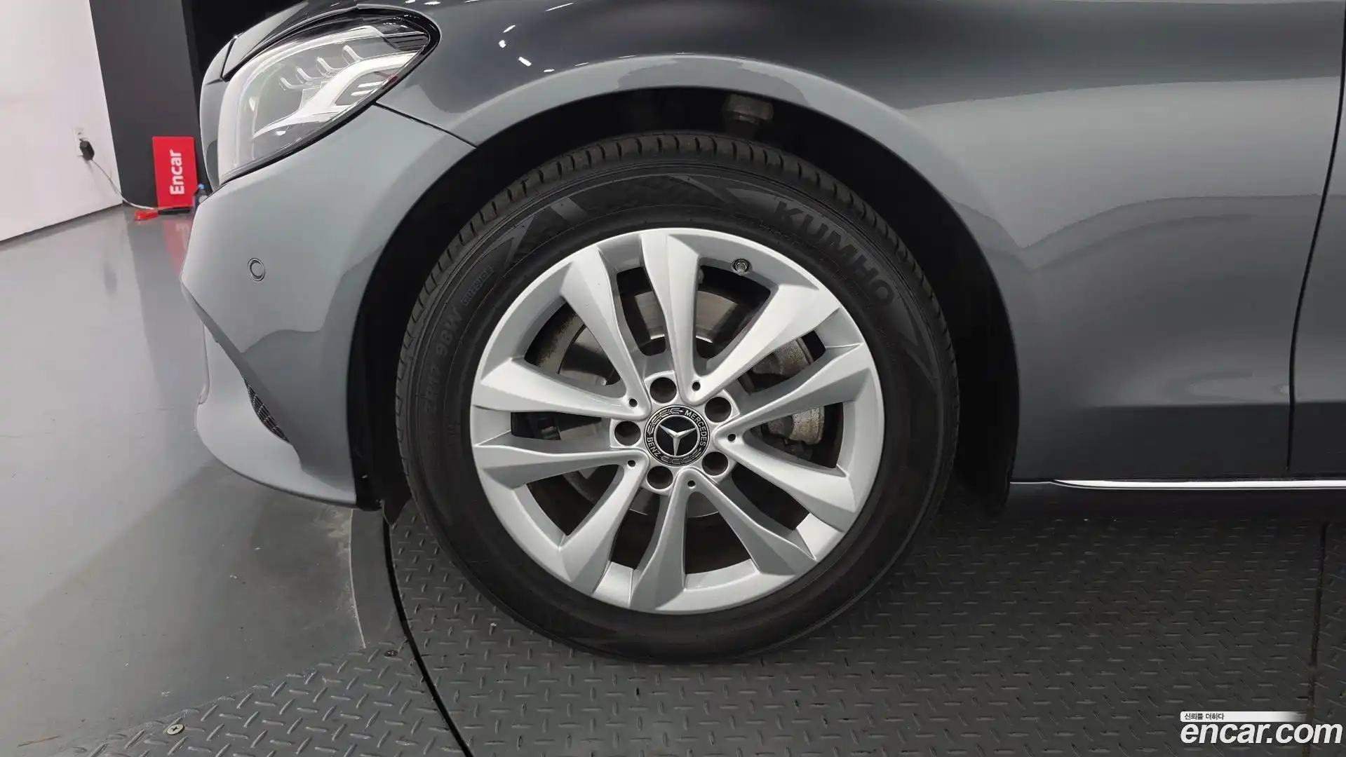 C-Class Mercedes-Benz 2019.6-OUTER-005