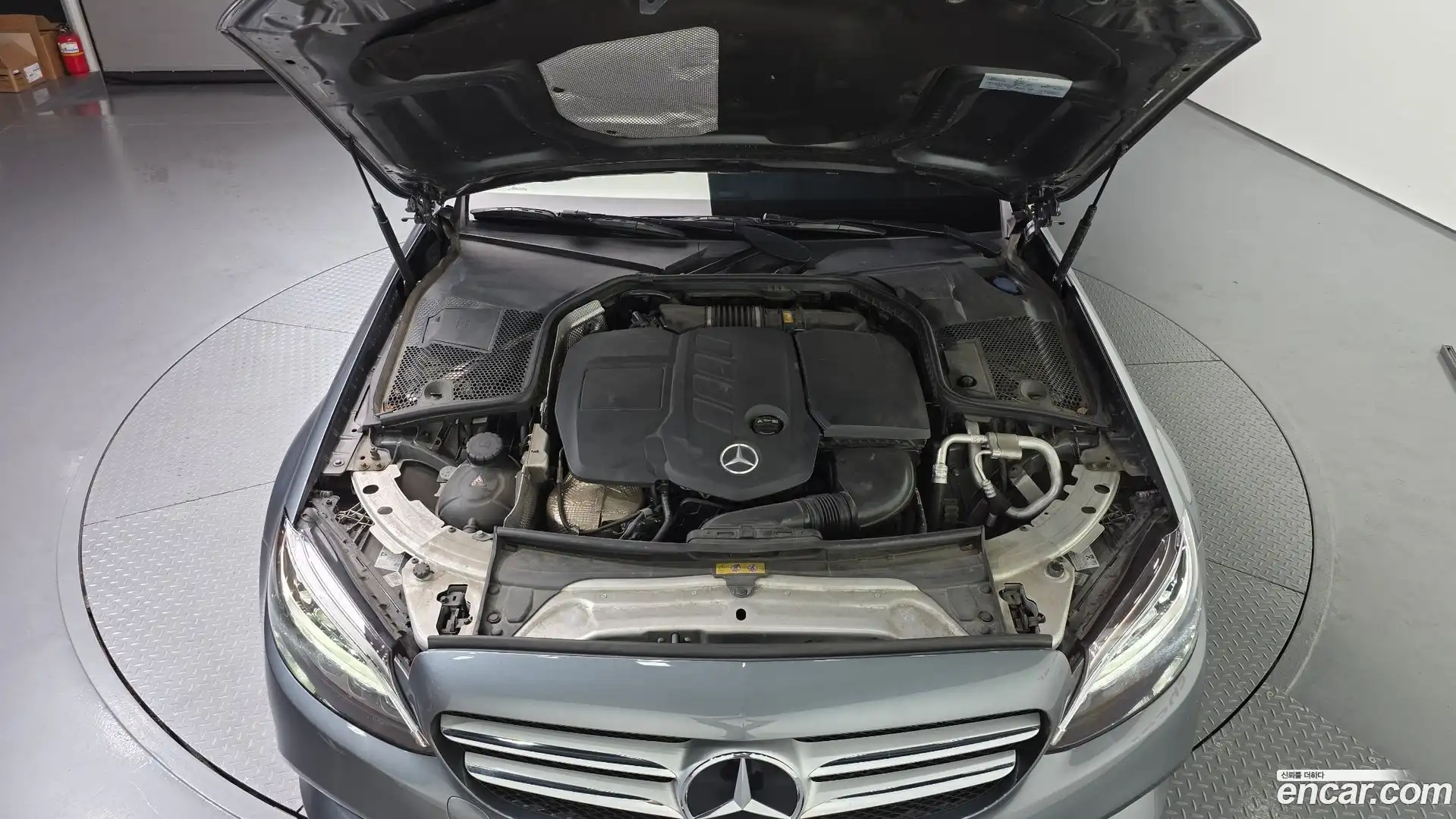 C-Class Mercedes-Benz 2019.6-OUTER-006