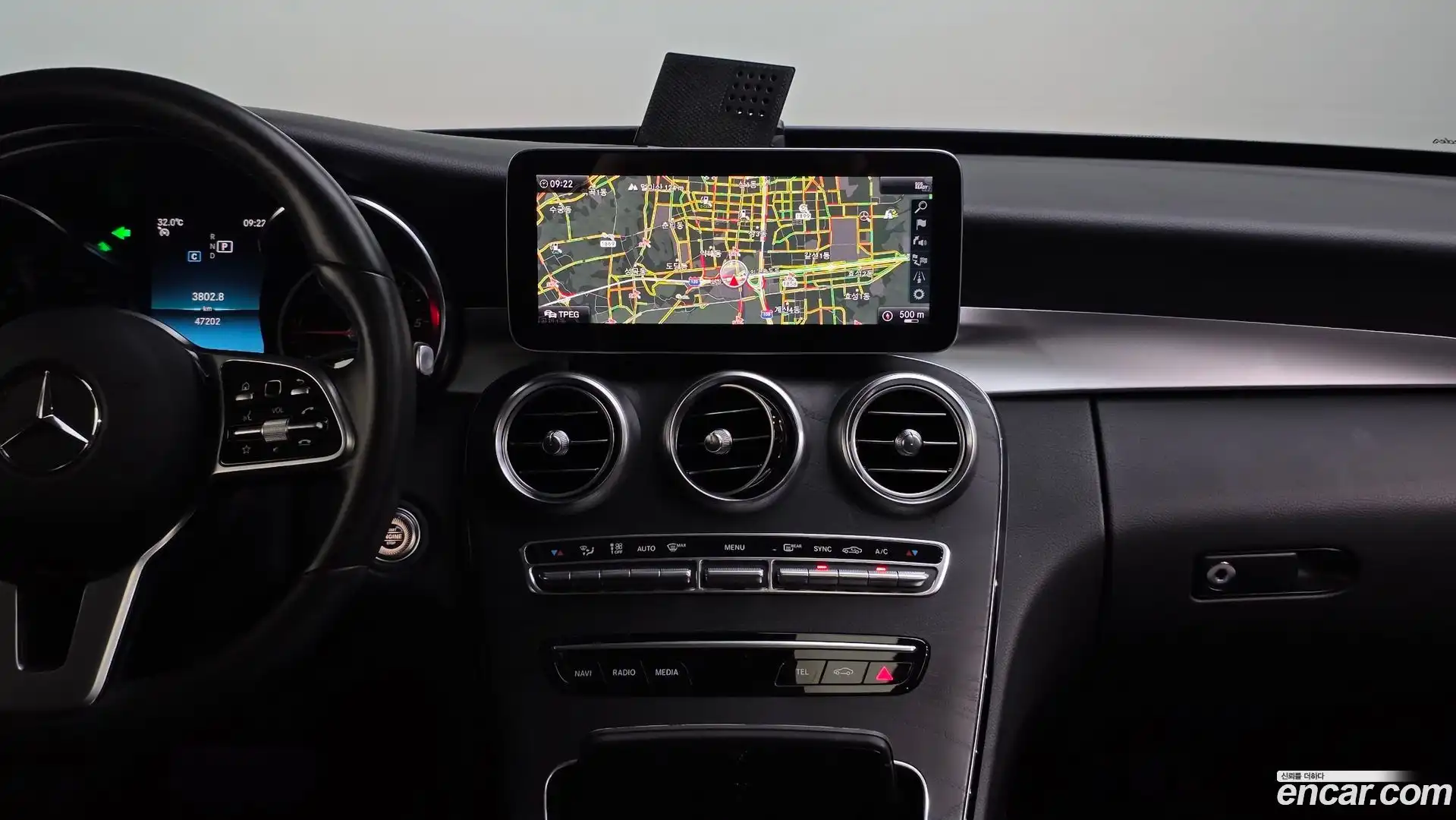 C-Class Mercedes-Benz 2019.6-OPTION-016