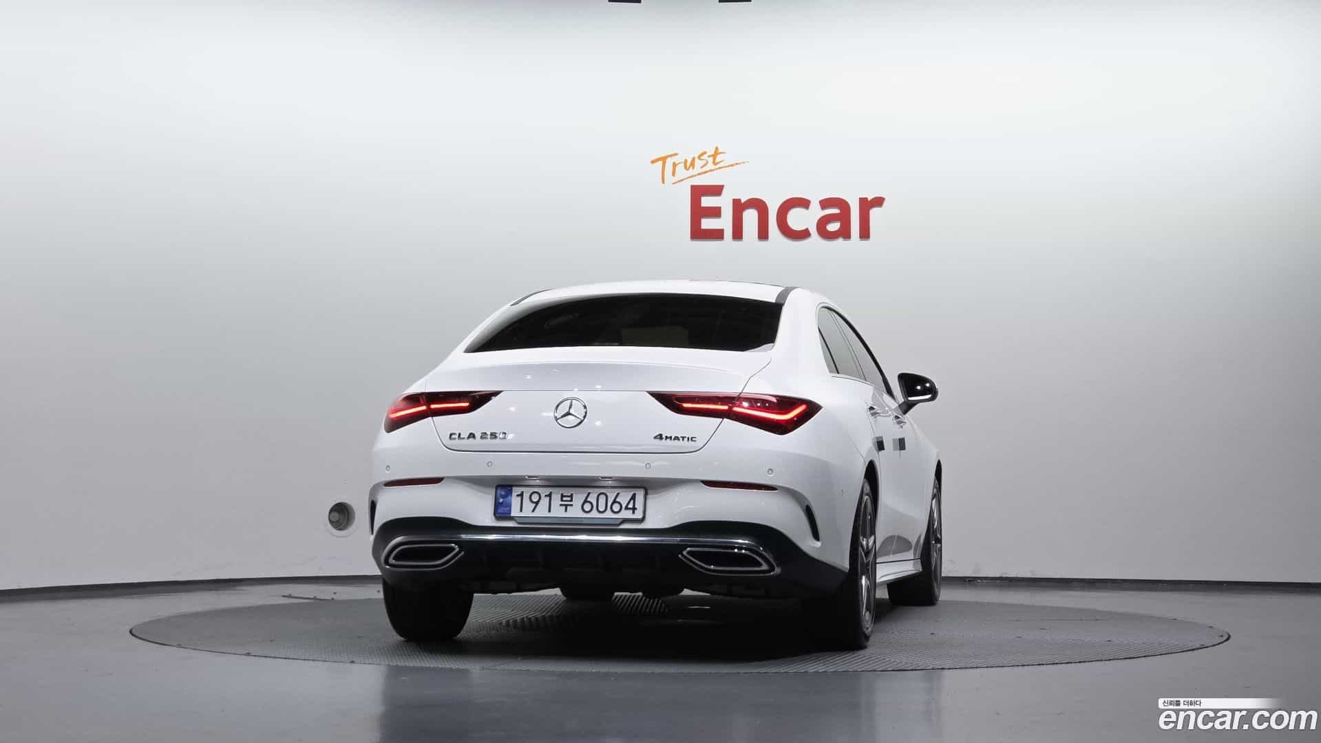 CLA-Class Mercedes-Benz 2024.1-OUTER-004