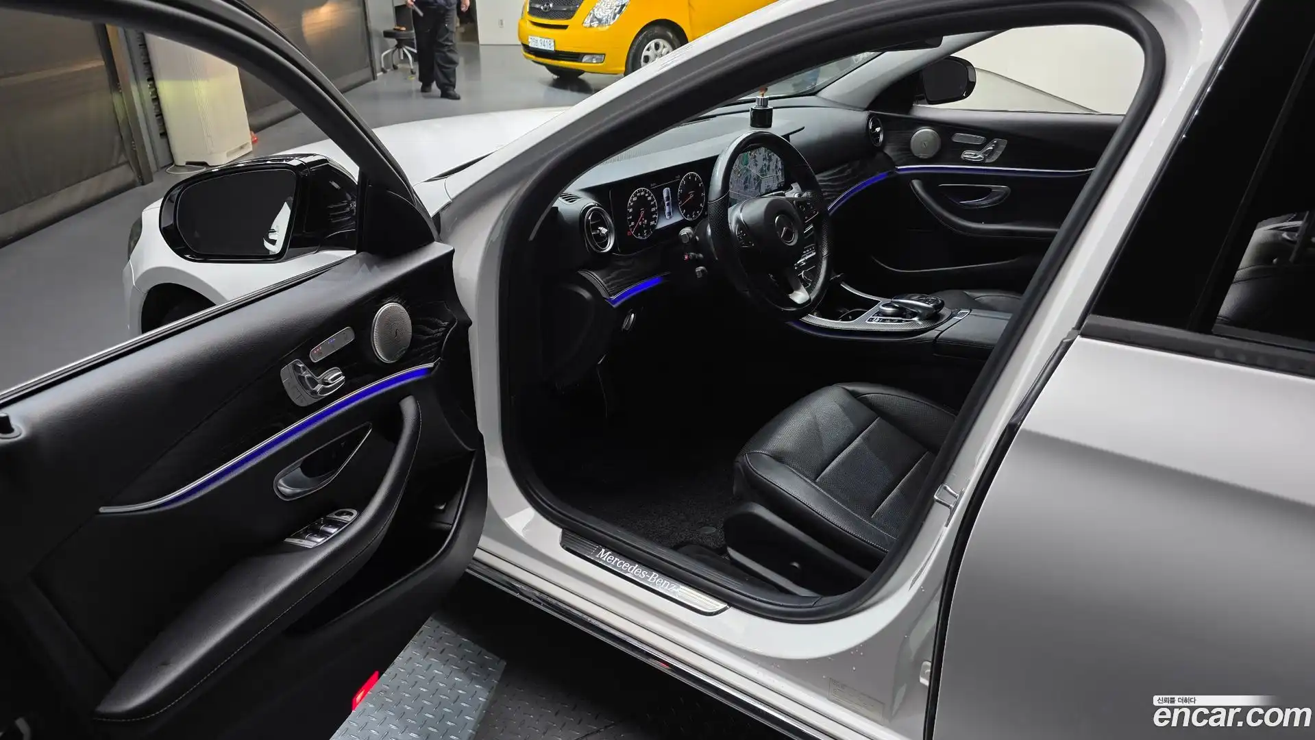 E-Class Mercedes-Benz 2016.8-INNER-010