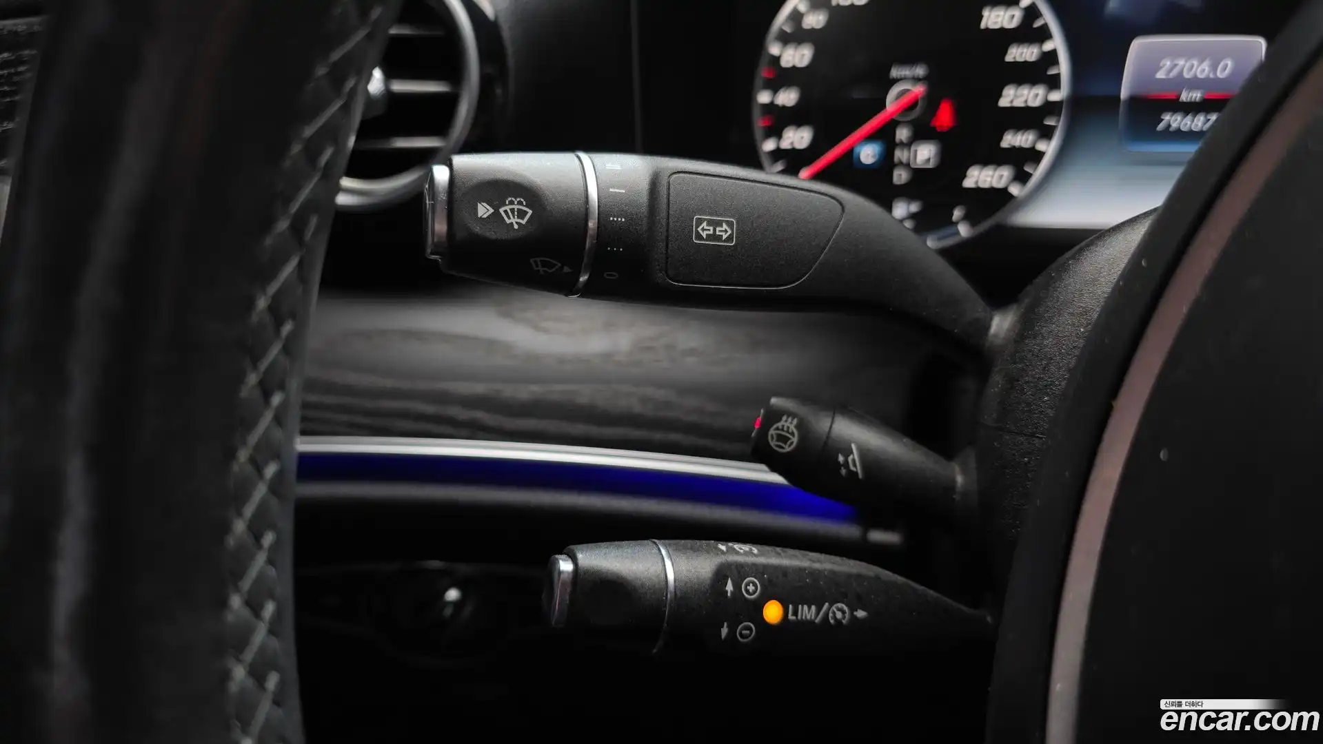 E-Class Mercedes-Benz 2016.8-OPTION-019