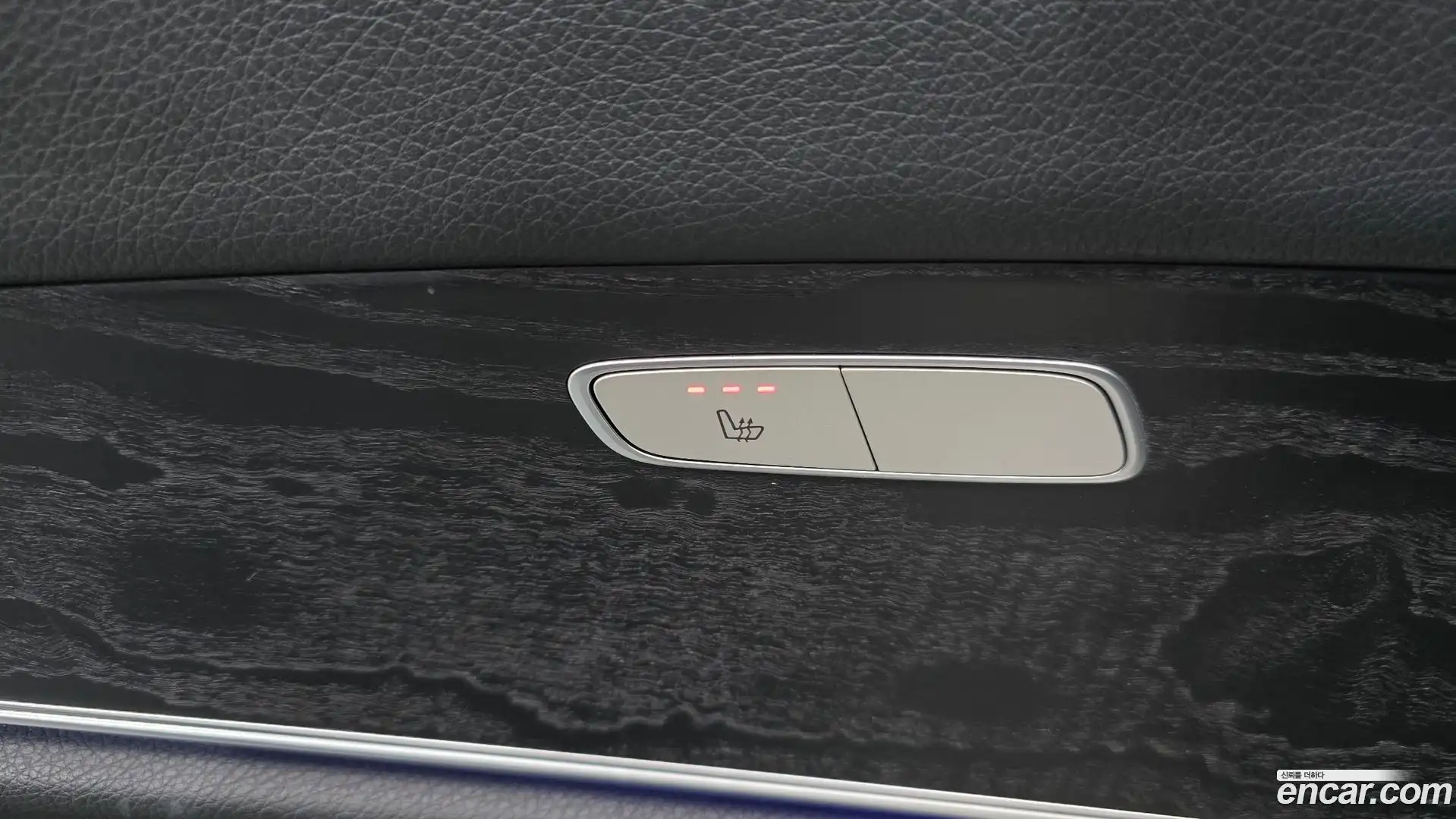 E-Class Mercedes-Benz 2016.8-OPTION-021