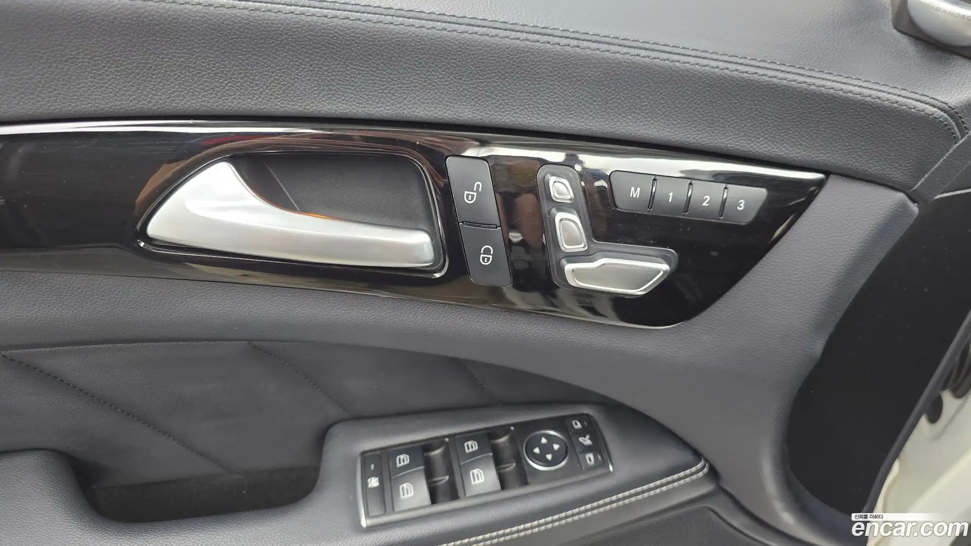 CLS-Class Mercedes-Benz 2017.8-OPTION-023