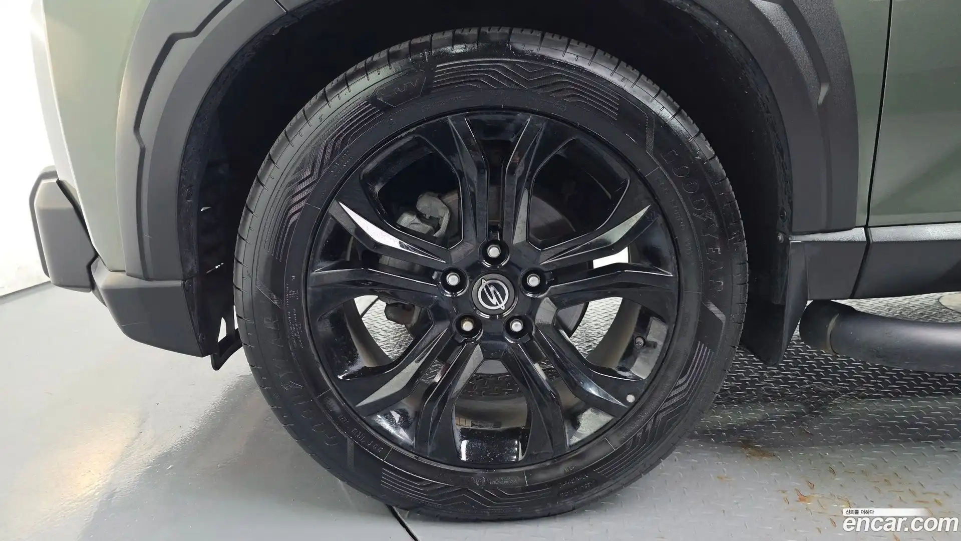 Rexton KG Mobility 2023.2-OUTER-005