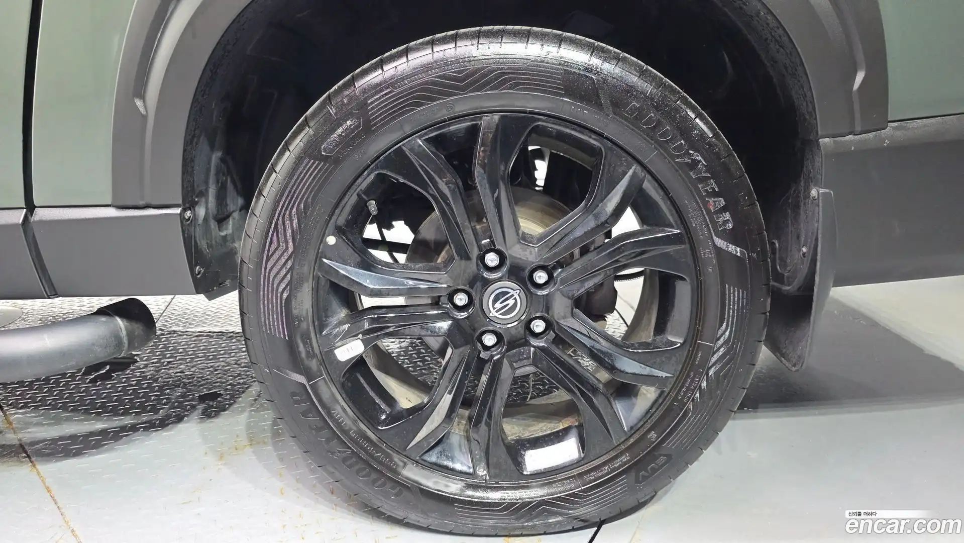Rexton KG Mobility 2023.2-OUTER-031