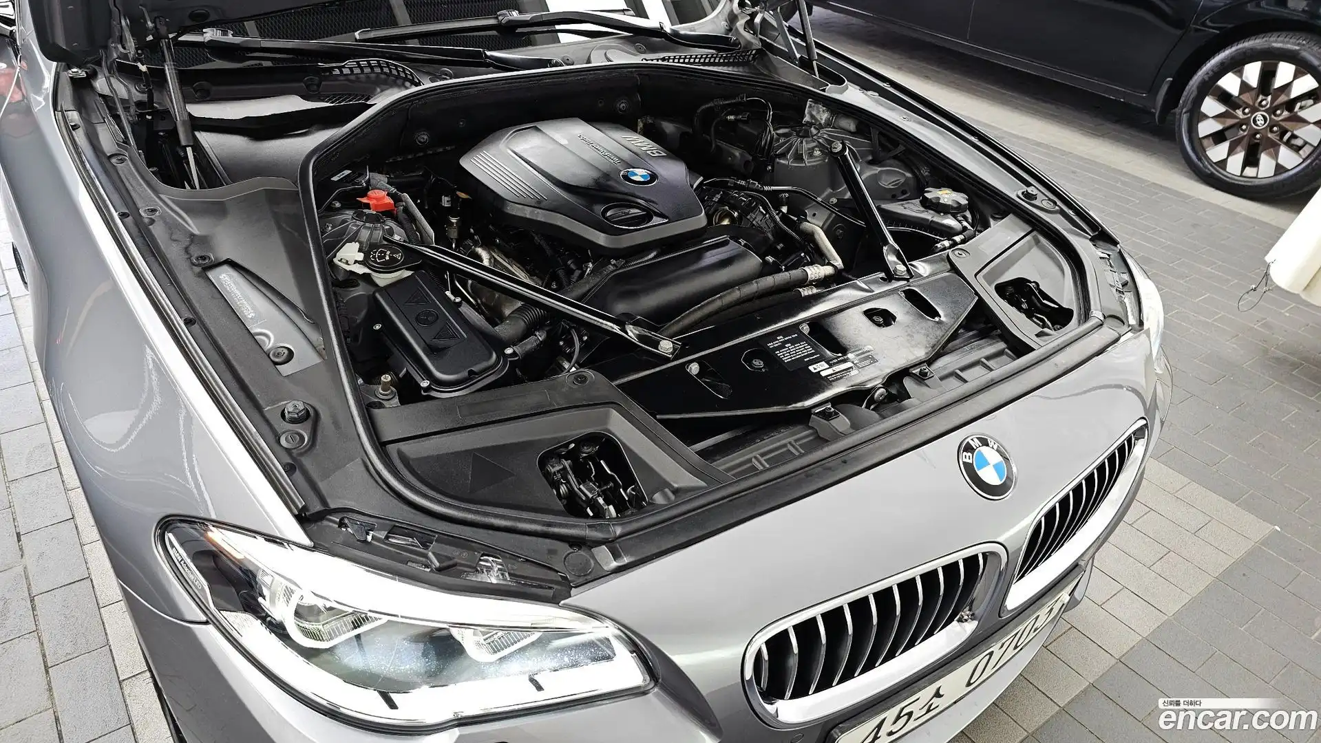 5-Series BMW 2016.3-OUTER-006