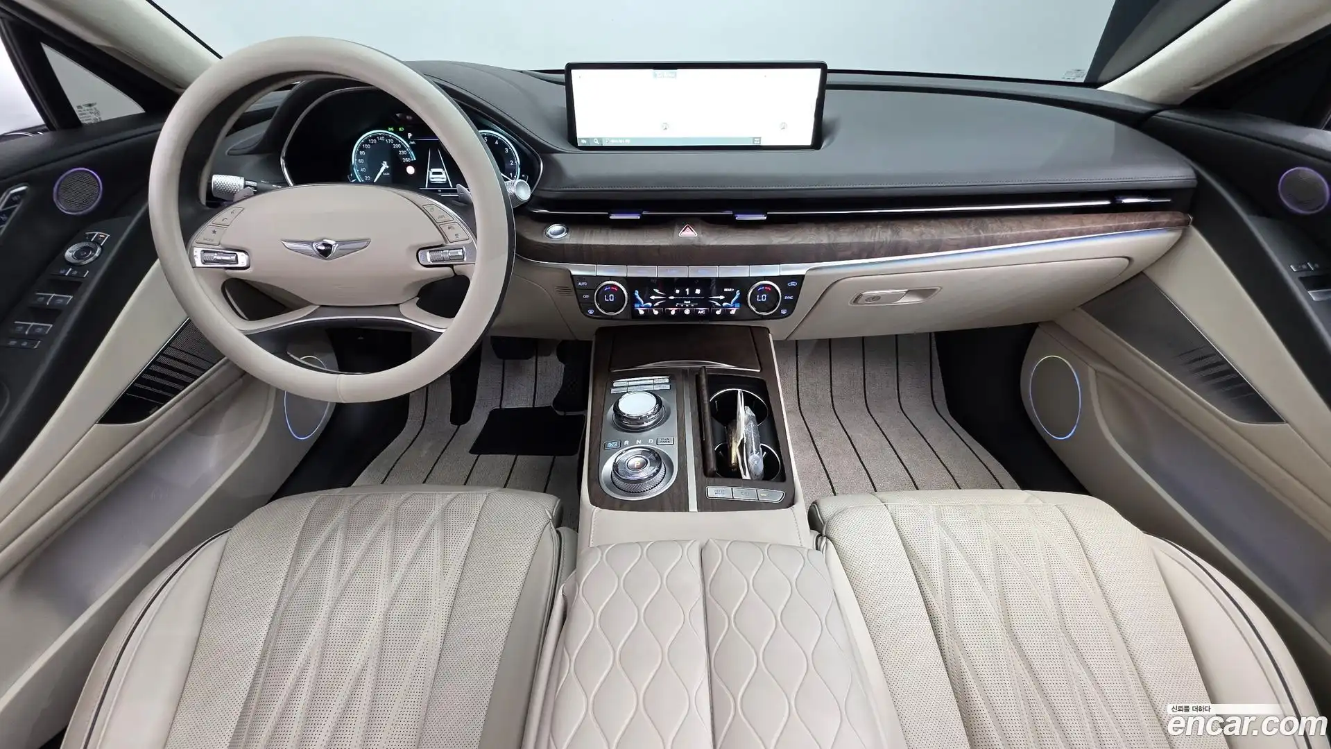 G80 Genesis 2023.0-INNER-007