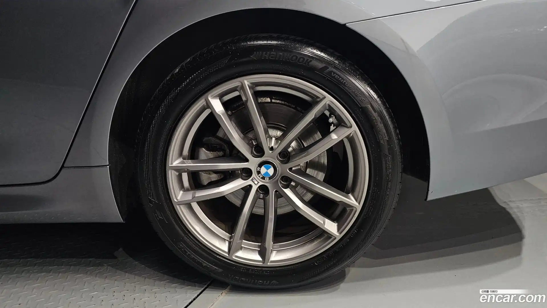 5-Series BMW 2018.1-OUTER-031