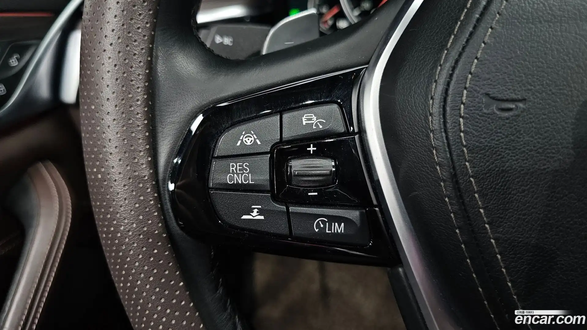 5-Series BMW 2018.1-OPTION-044