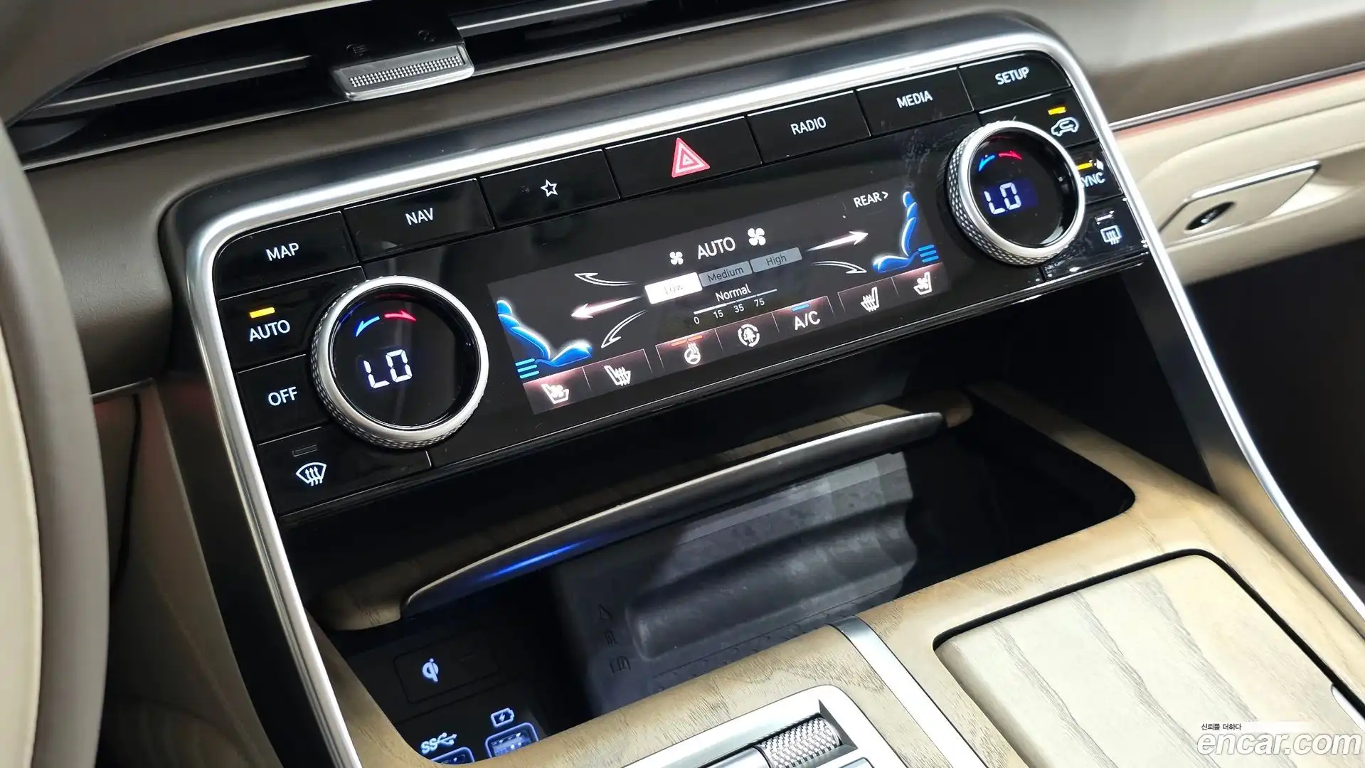 GV80 Genesis 2023.2-OPTION-044