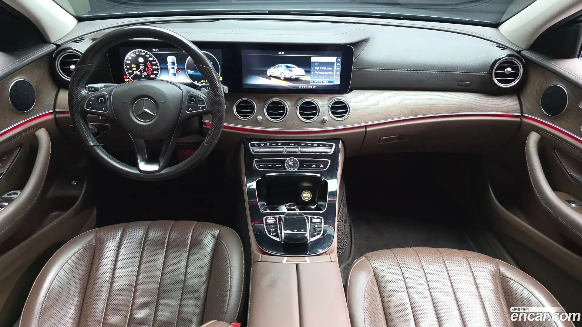 E-Class Mercedes-Benz 2016.11-INNER-007