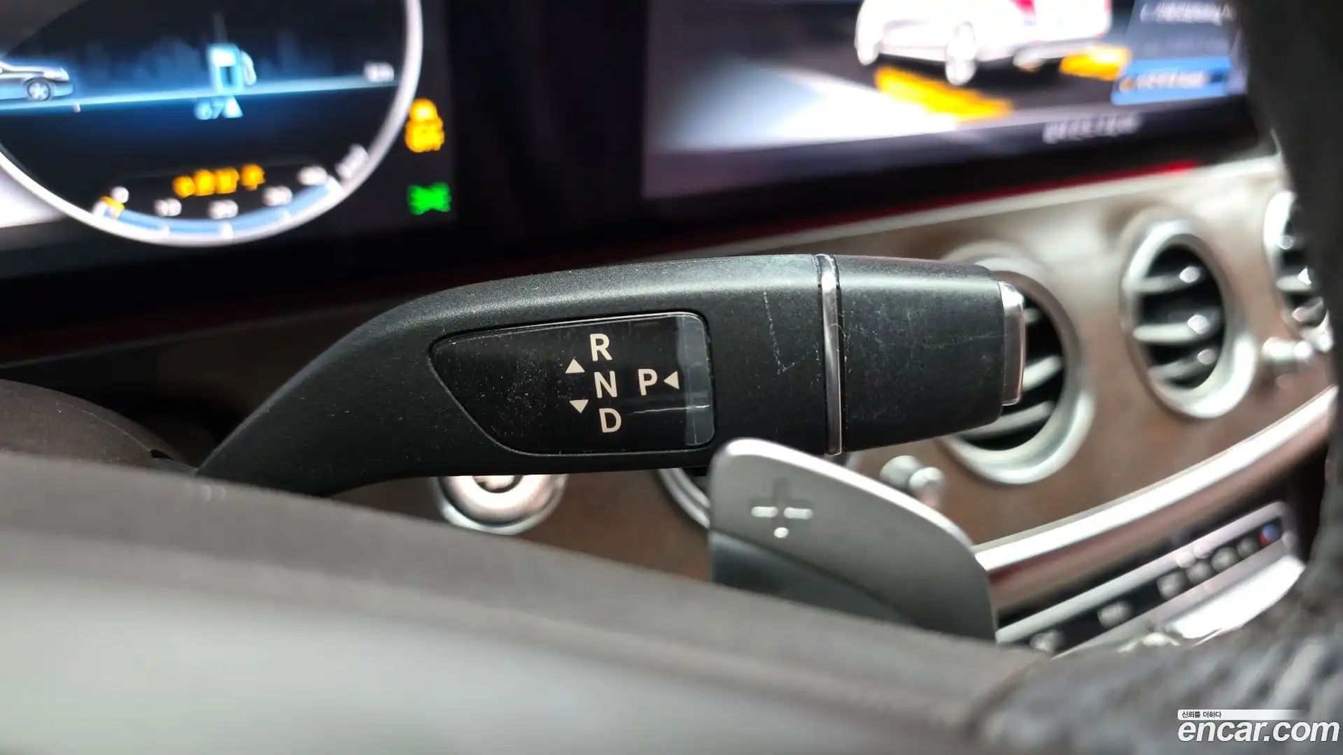 E-Class Mercedes-Benz 2016.11-INNER-009