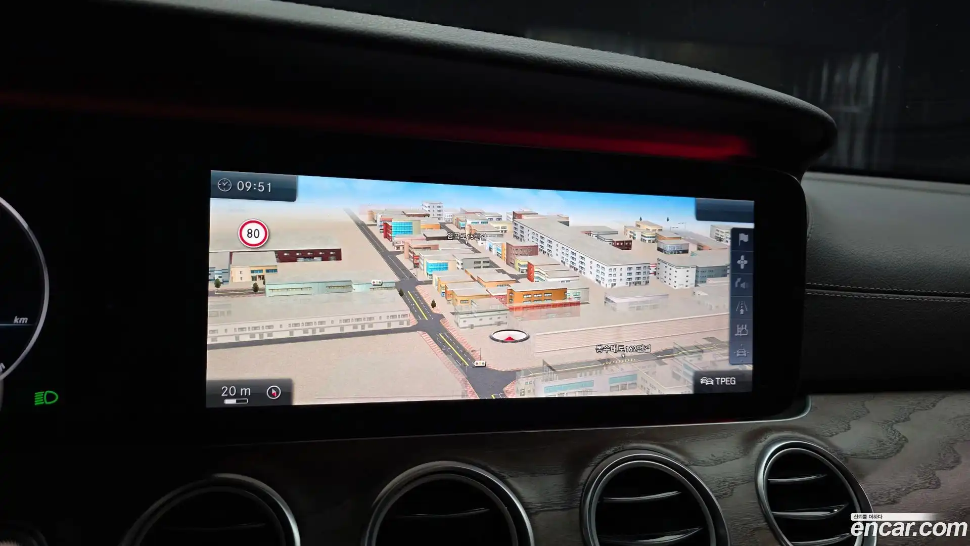 E-Class Mercedes-Benz 2016.11-OPTION-018