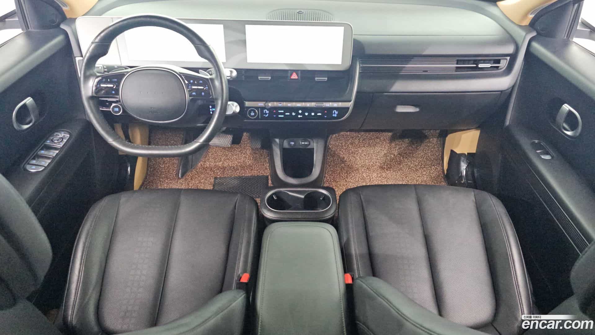 Ioniq5 Hyundai 2023.1-INNER-007
