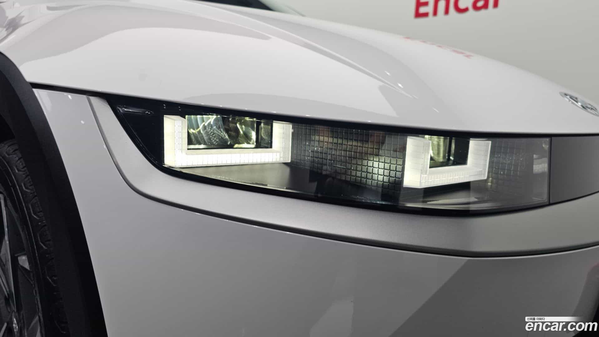 Ioniq5 Hyundai 2023.1-OUTER-032