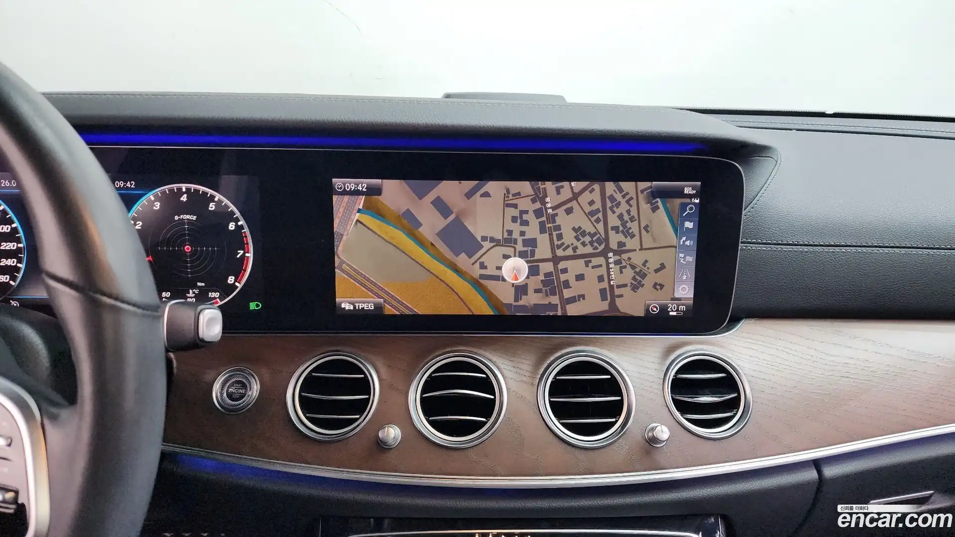 E-Class Mercedes-Benz 2019.0-OPTION-016