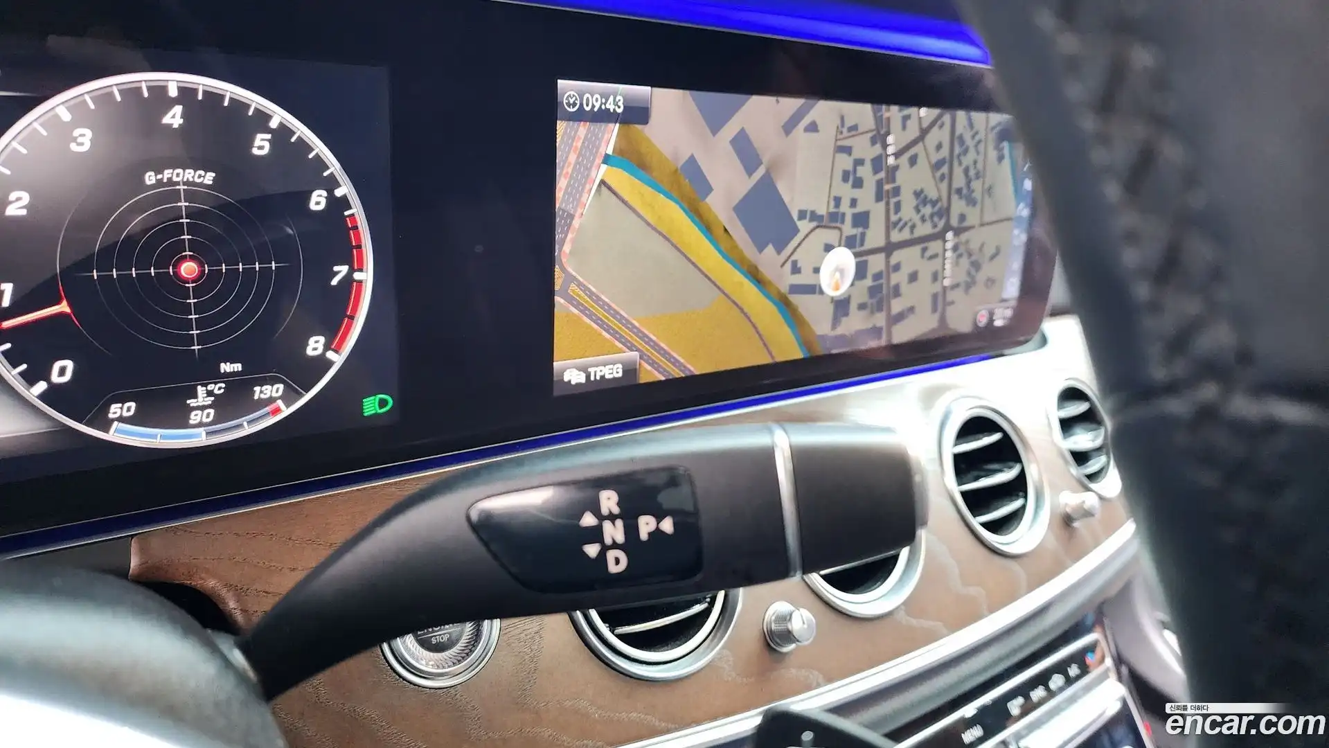E-Class Mercedes-Benz 2019.0-OPTION-040
