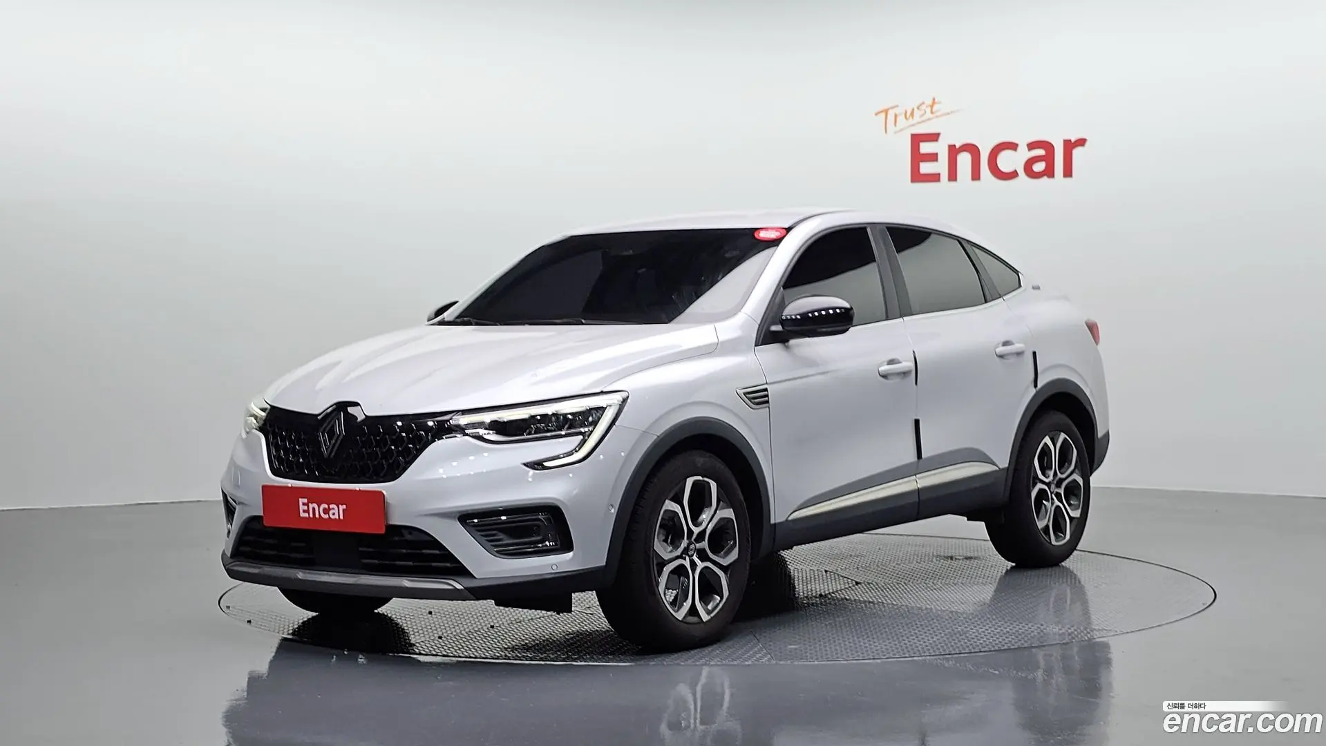 Main__Slider__Photo:XM3 Renault Korea 2020.2-0