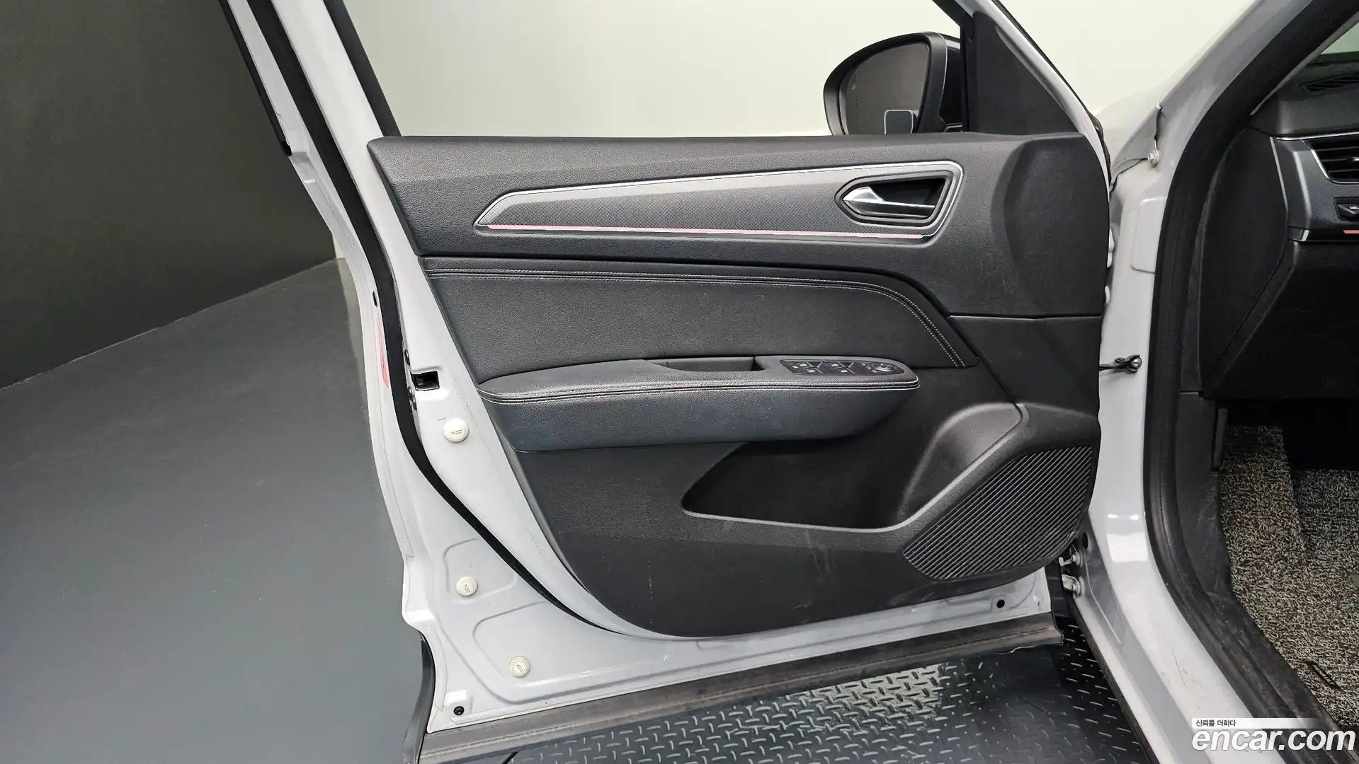 XM3 Renault Korea 2020.2-INNER-034