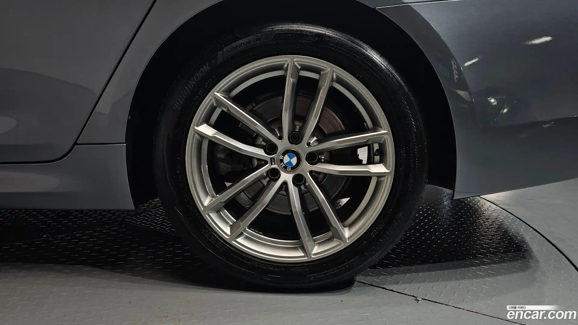 5-Series BMW 2017.11-OUTER-031