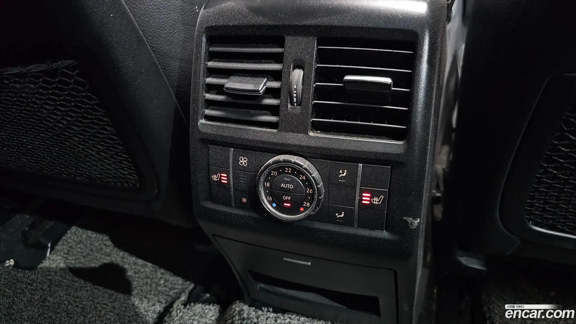 GLE-Class Mercedes-Benz 2016.9-OPTION-023