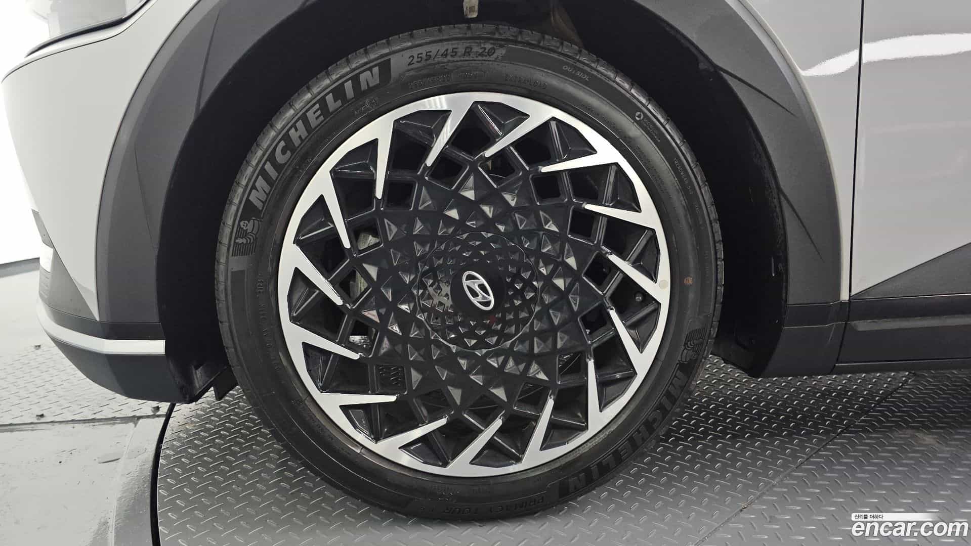 Ioniq5 Hyundai 2024.6-OUTER-005
