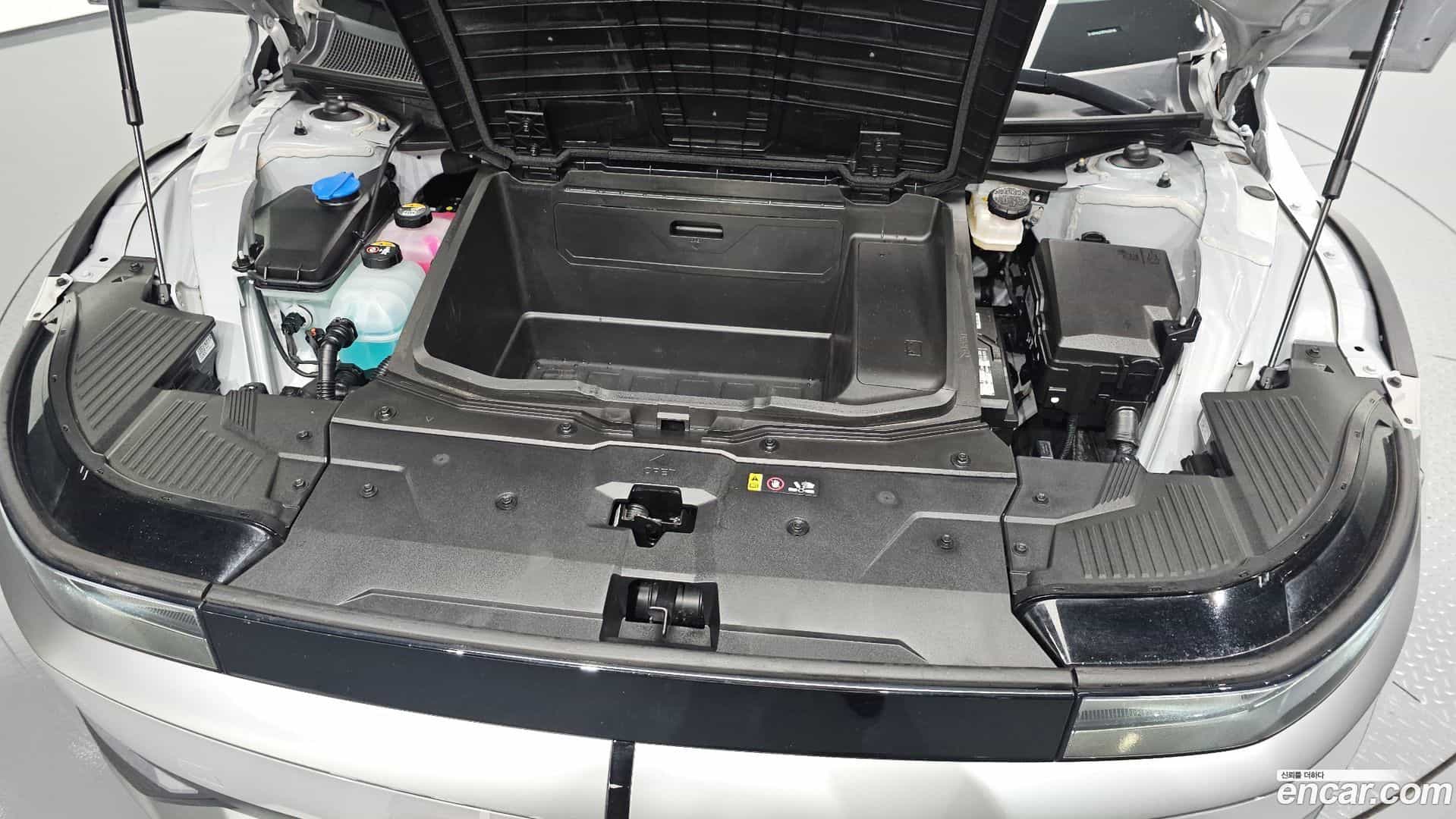 Ioniq5 Hyundai 2024.6-OUTER-006