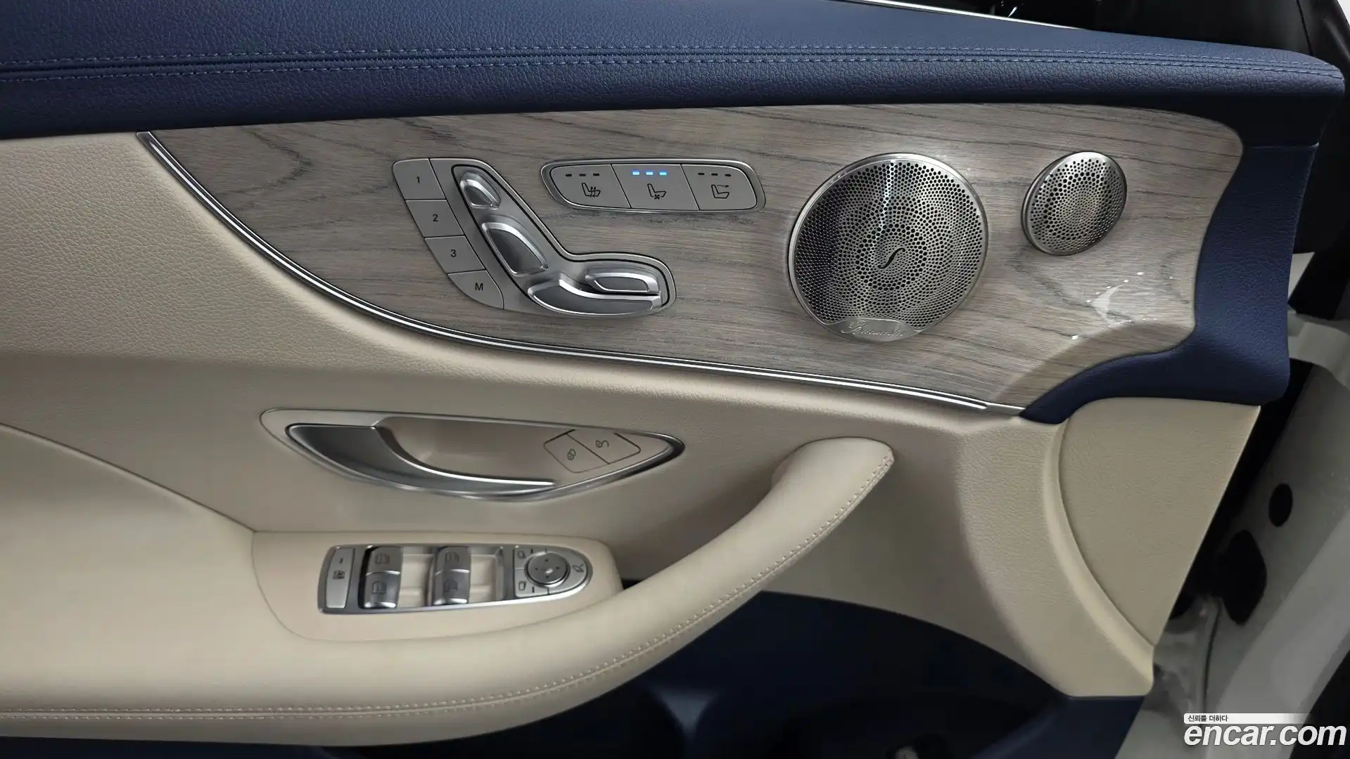E-Class Mercedes-Benz 2021.5-OPTION-020
