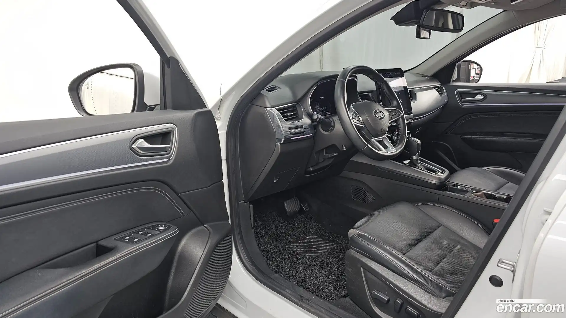 XM3 Renault Korea 2020.11-INNER-010