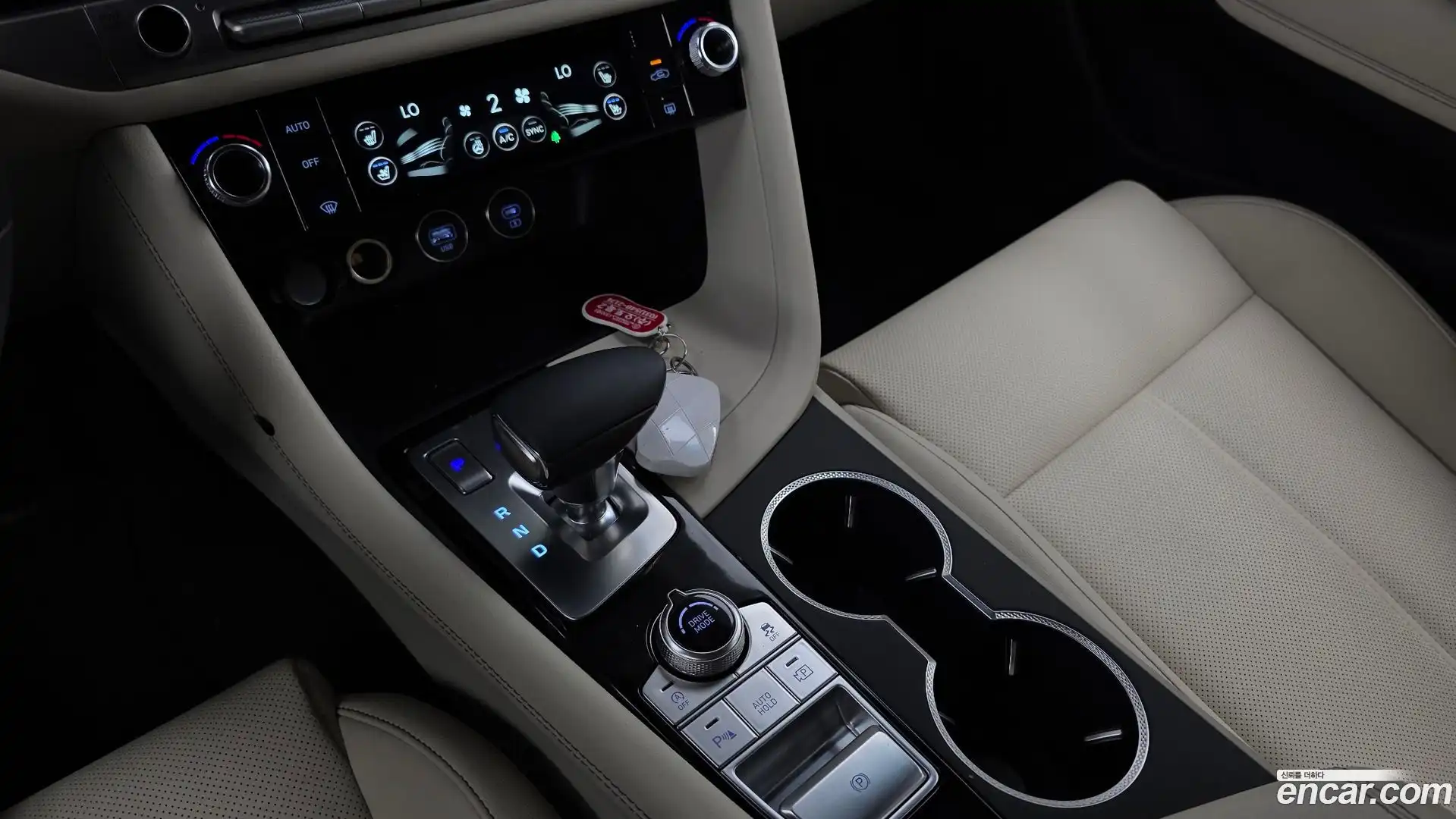 G70 Genesis 2025.1-INNER-009
