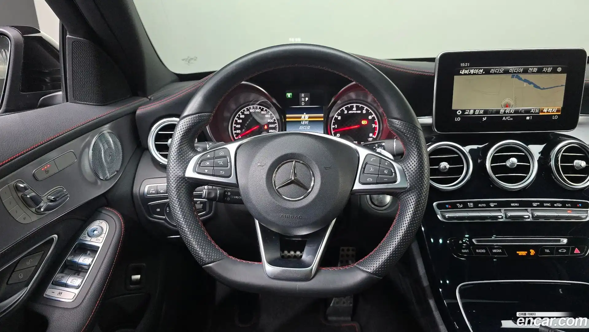 C-Class Mercedes-Benz 2018.11-OPTION-017