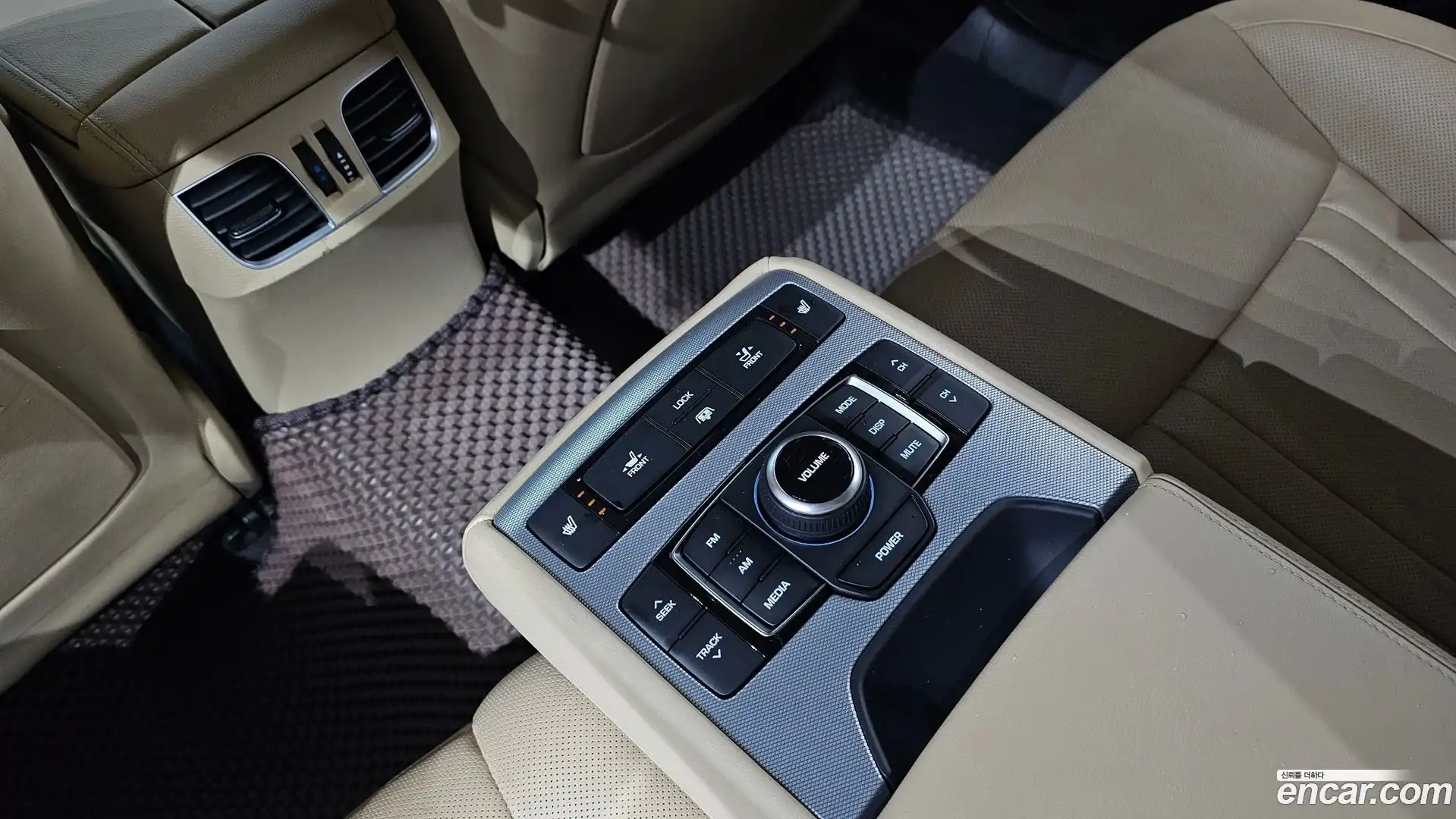 G80 Genesis 2018.7-OPTION-023