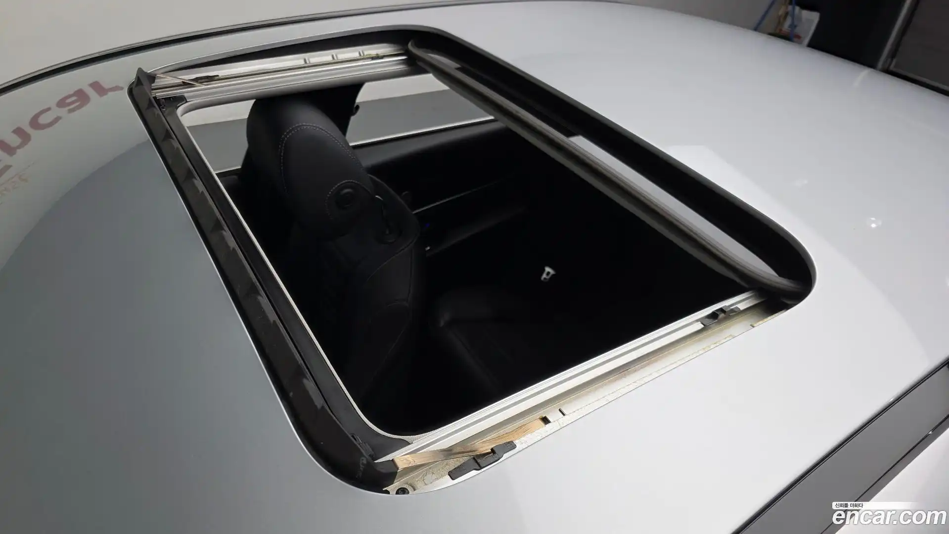 E-Class Mercedes-Benz 2018.2-OPTION-023