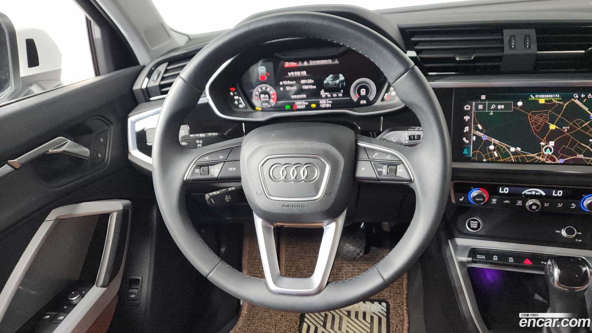 Q3 Audi 2025.4-OPTION-017
