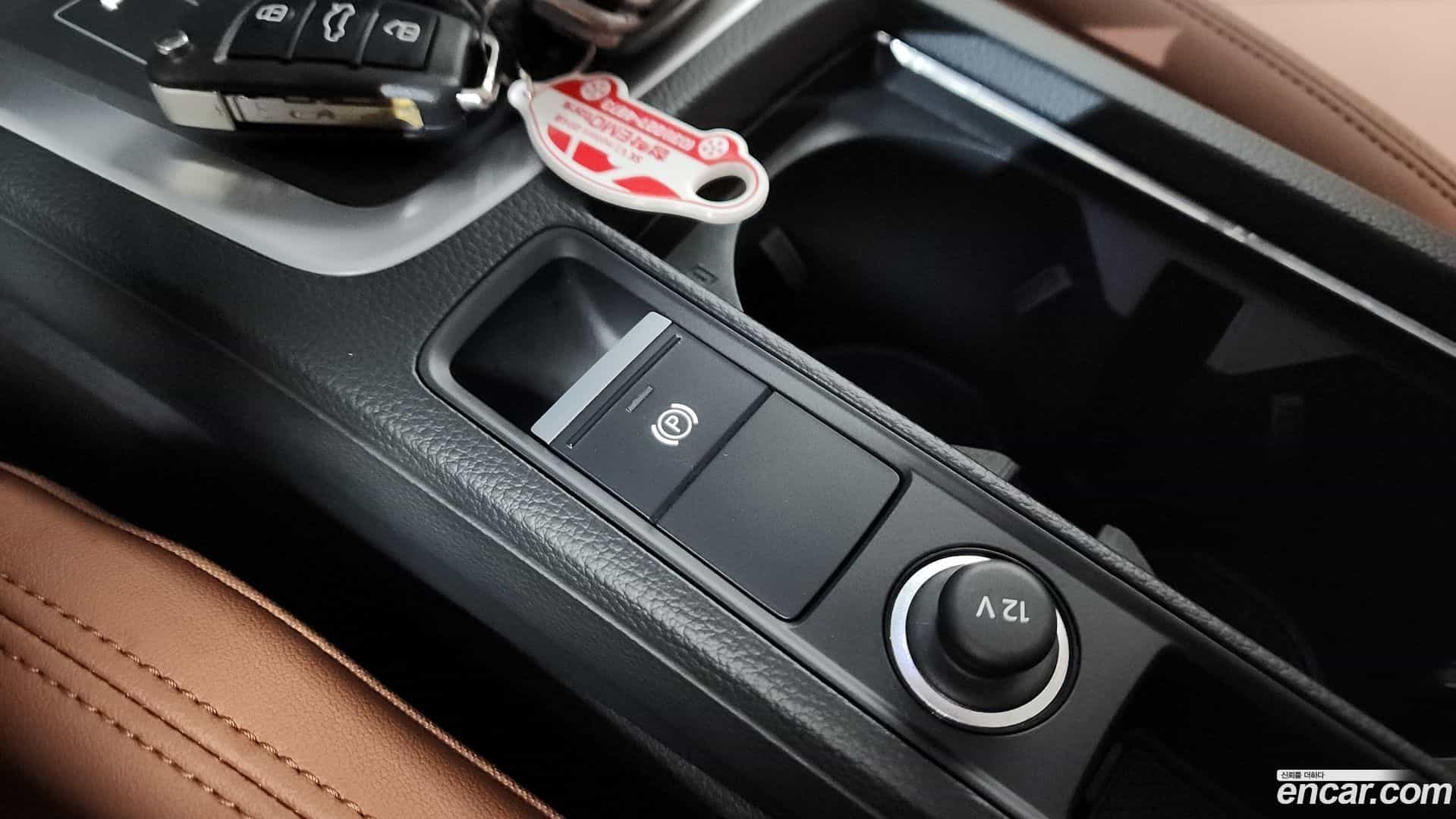 Q3 Audi 2025.4-OPTION-024