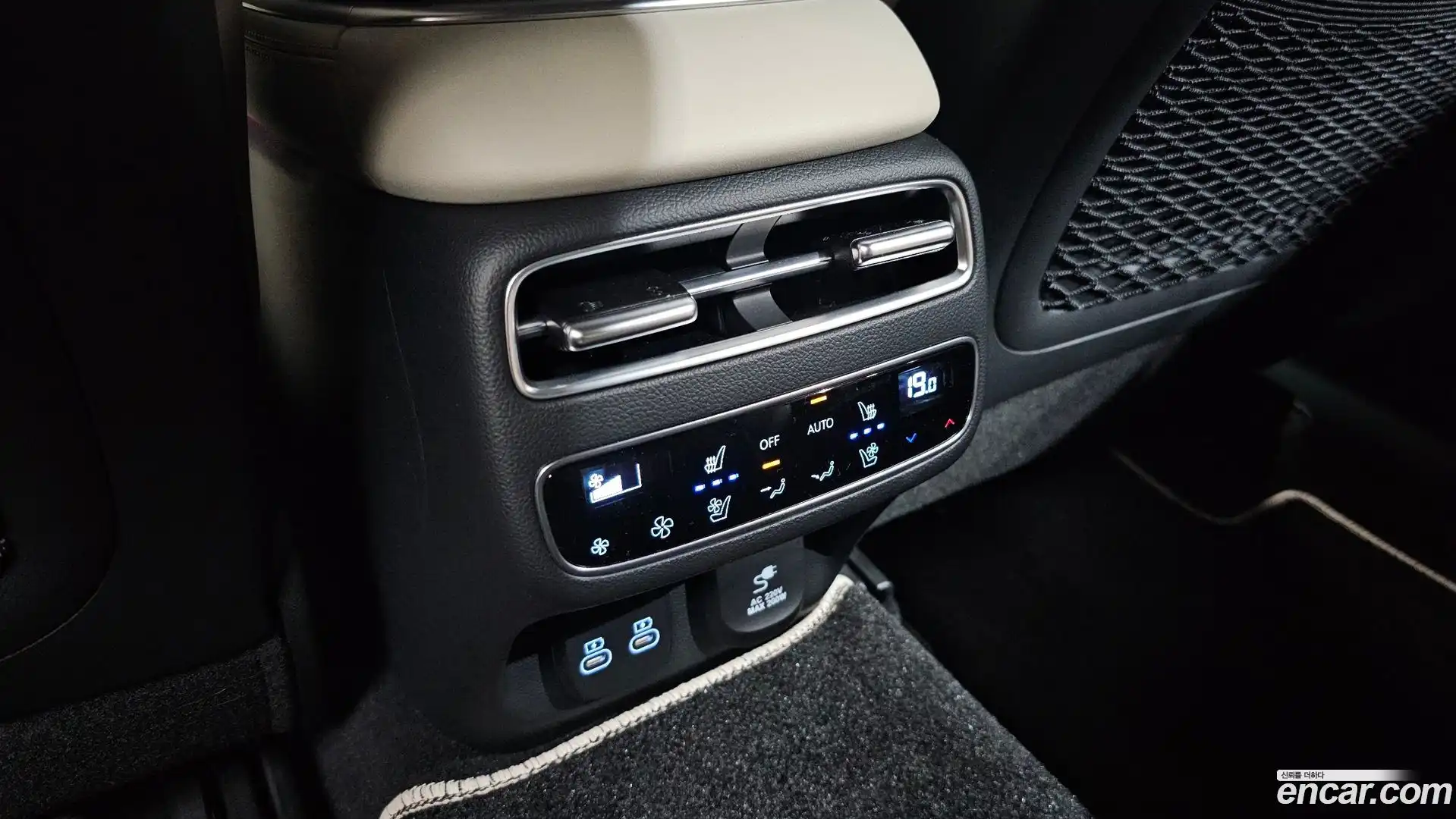 GV70 Genesis 2026.5-OPTION-023