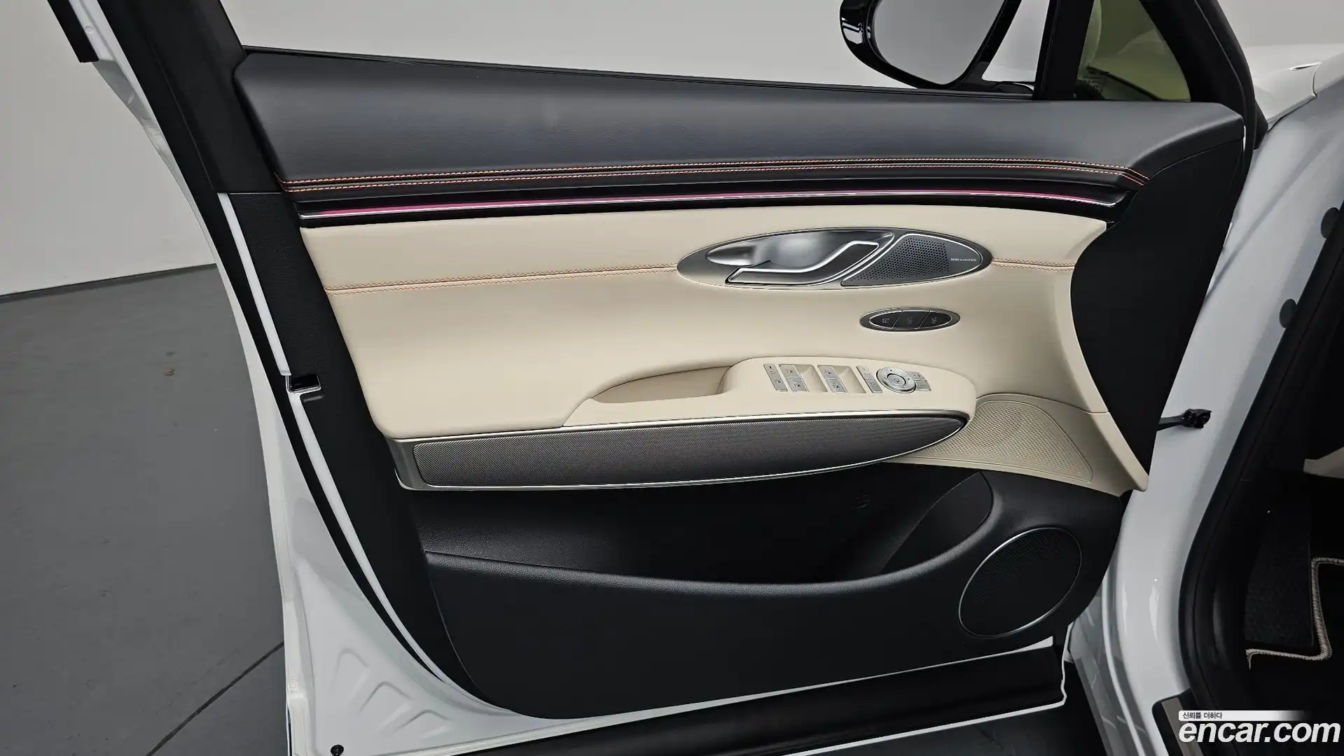 GV70 Genesis 2026.5-INNER-034