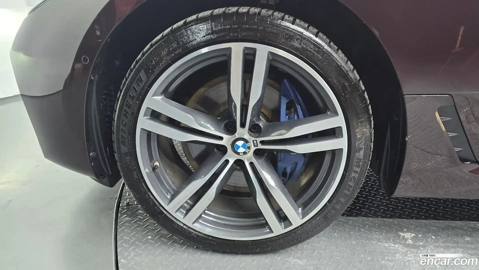 Gran Turismo BMW 2018.1-OUTER-005