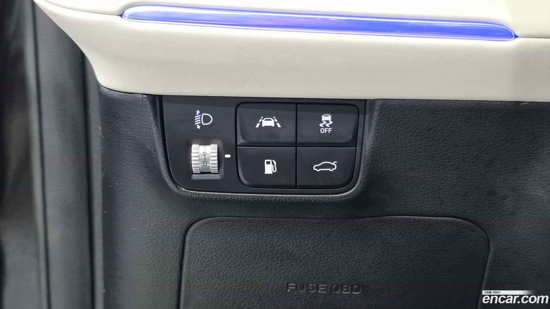 Grandeur Hyundai 2022.5-OPTION-017