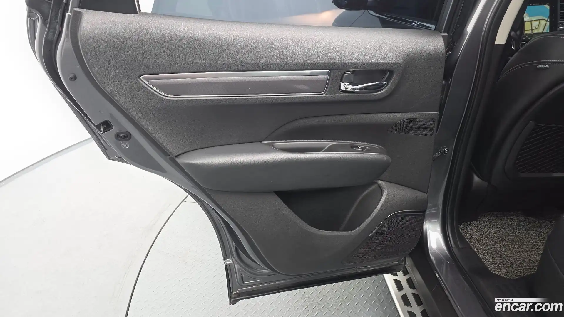 QM6 Renault Korea 2020.0-INNER-035