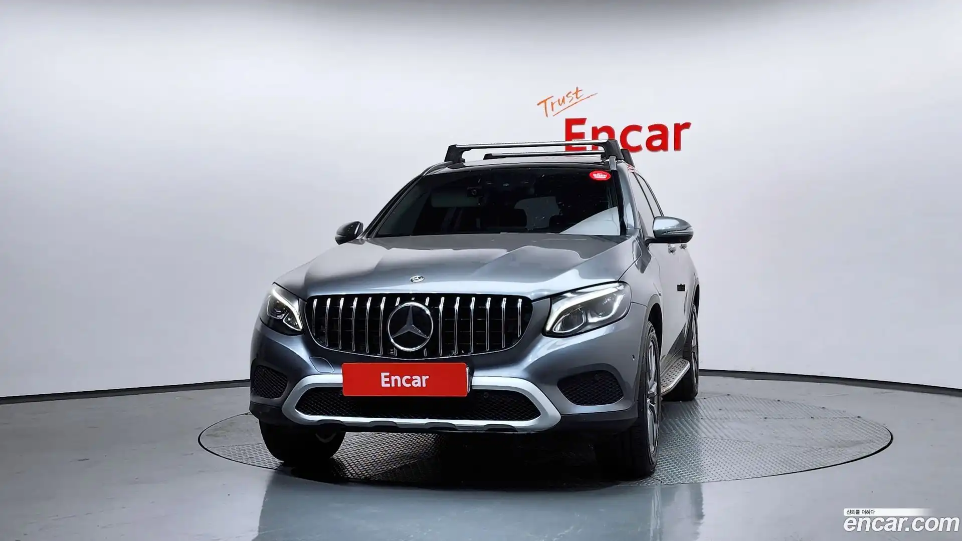 GLC-Class Mercedes-Benz 2018.6-OUTER-003