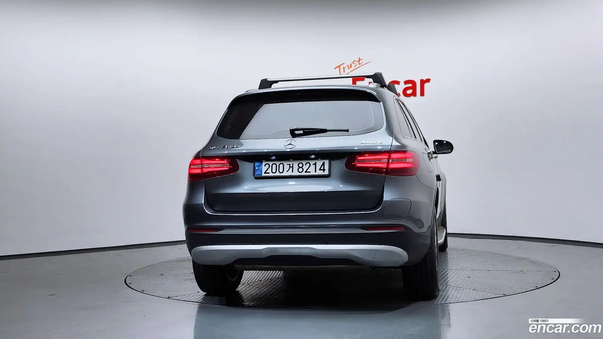 GLC-Class Mercedes-Benz 2018.6-OUTER-004