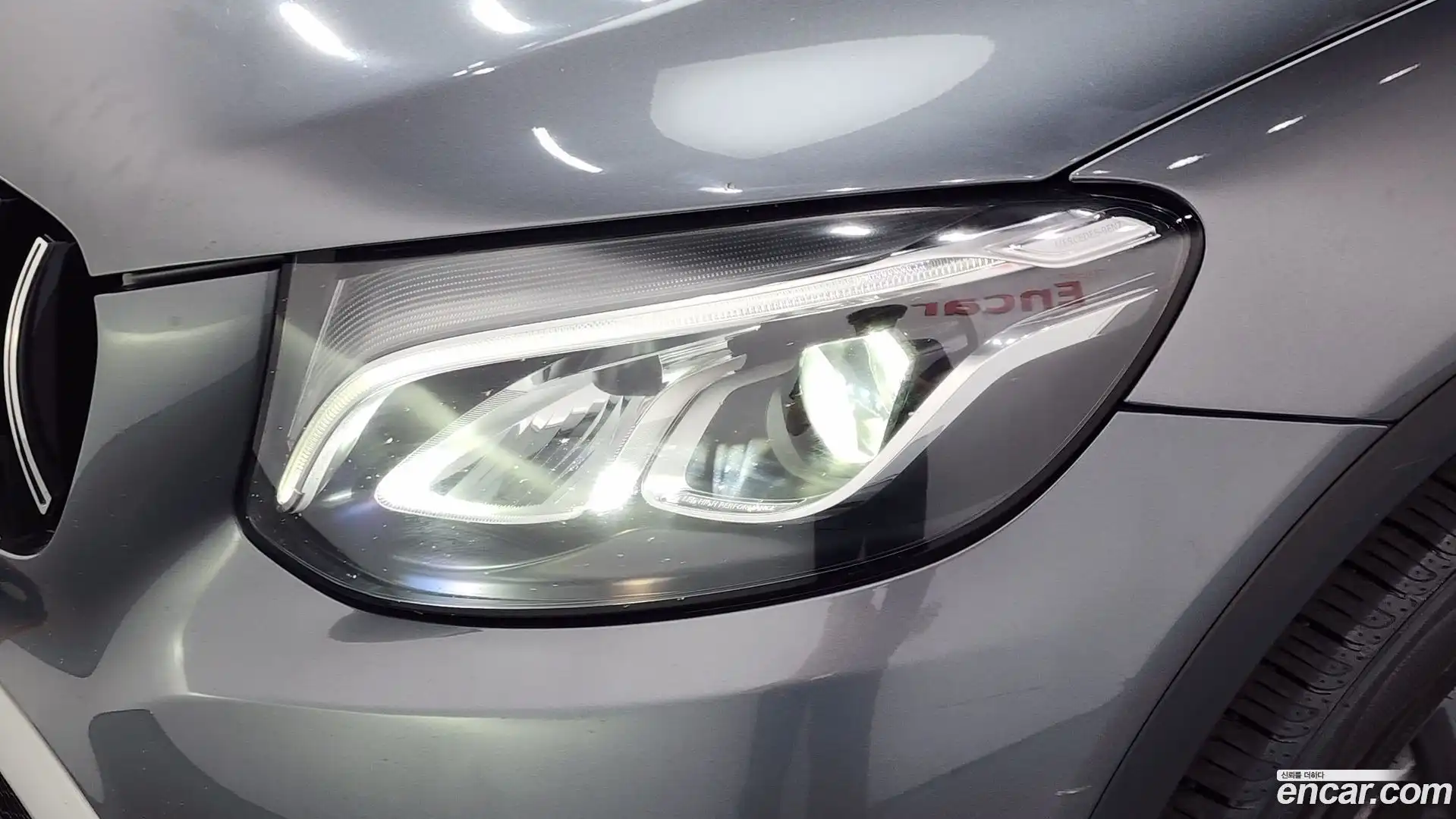 GLC-Class Mercedes-Benz 2018.6-OUTER-032