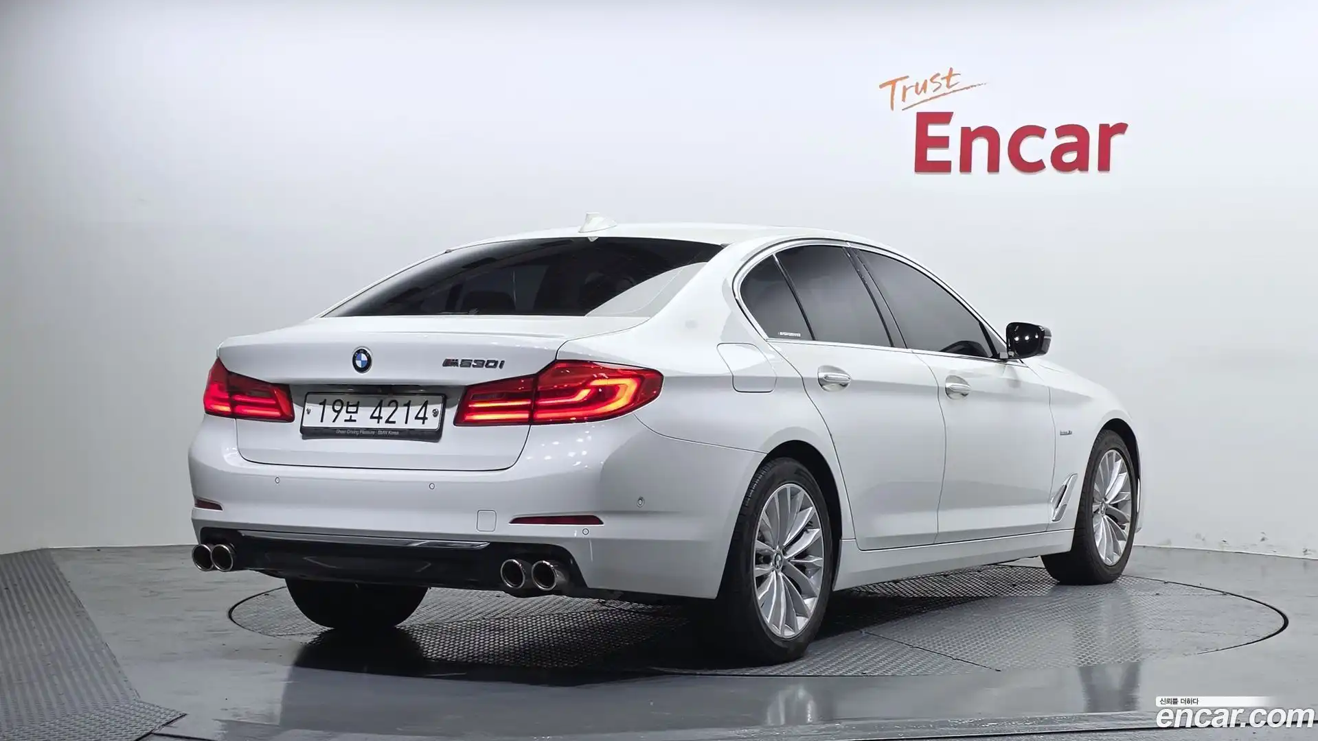 5-Series BMW 2018.9-OUTER-002