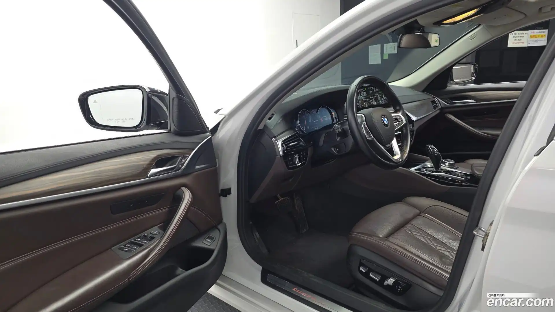5-Series BMW 2018.9-INNER-010